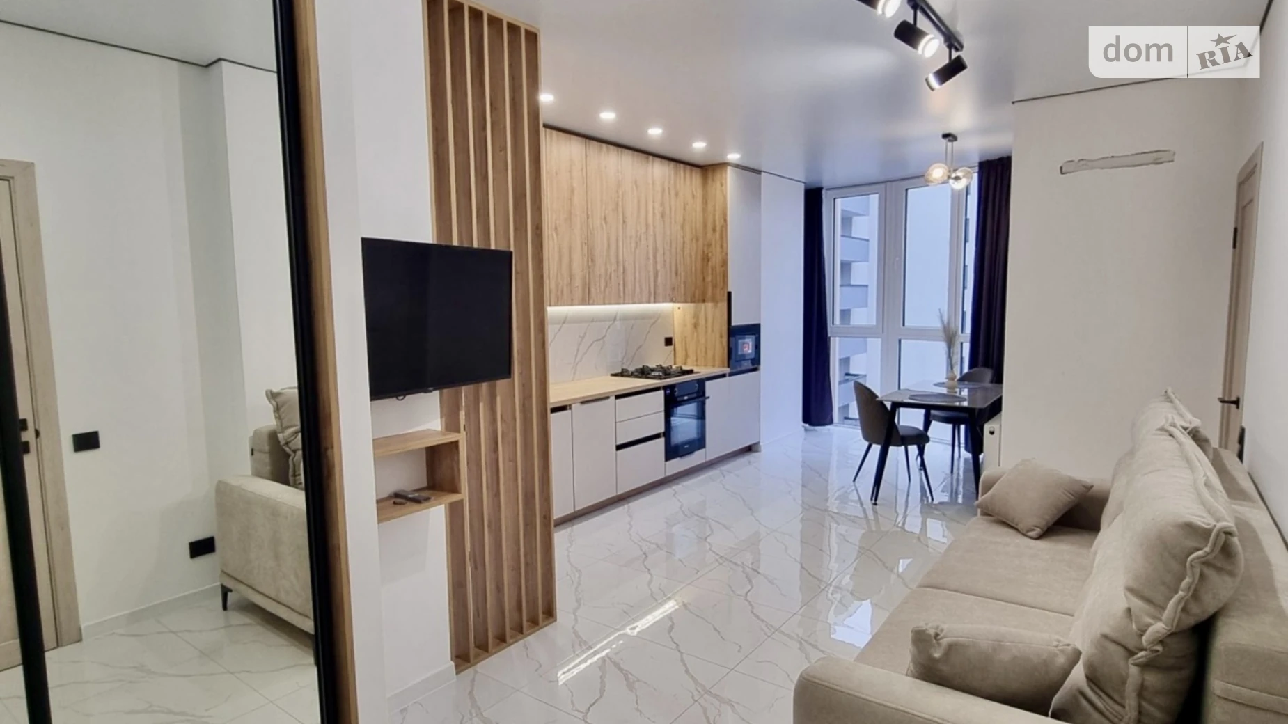 1-комнатная квартира 42 кв. м в Тернополе, ул. Чумацкая, 2 - фото 3