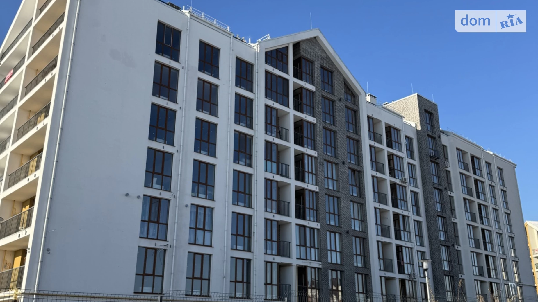 Продается 1-комнатная квартира 38.5 кв. м в Гостомеле, ул. Богдана Хмельницкого(Кирова), 3Є - фото 2