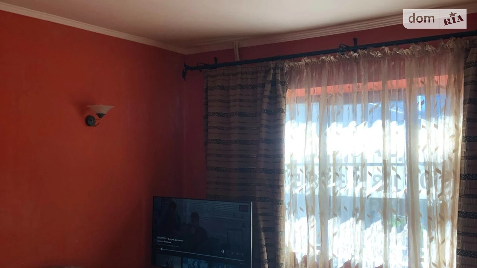 Продается дом на 2 этажа 227.9 кв. м с камином, цена: 180000 $ - фото 2