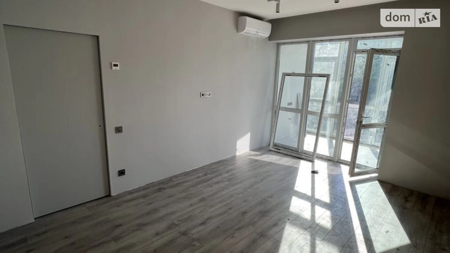 Продается 2-комнатная квартира 71.3 кв. м в Днепре, пер. Добровольцев, 23 - фото 2