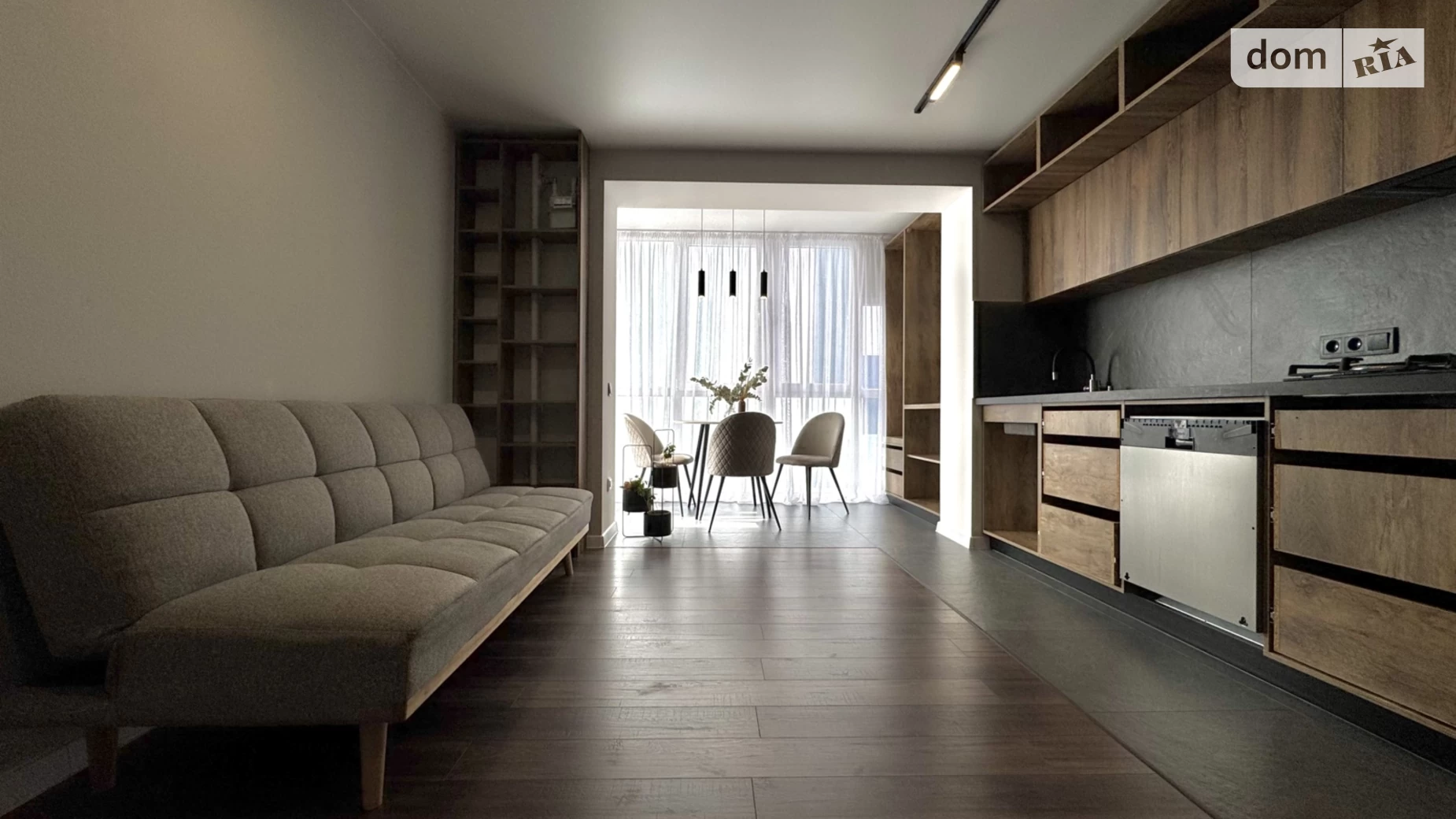 Продается 2-комнатная квартира 77 кв. м в Чернигове, ул. Казацкая, 9А - фото 2