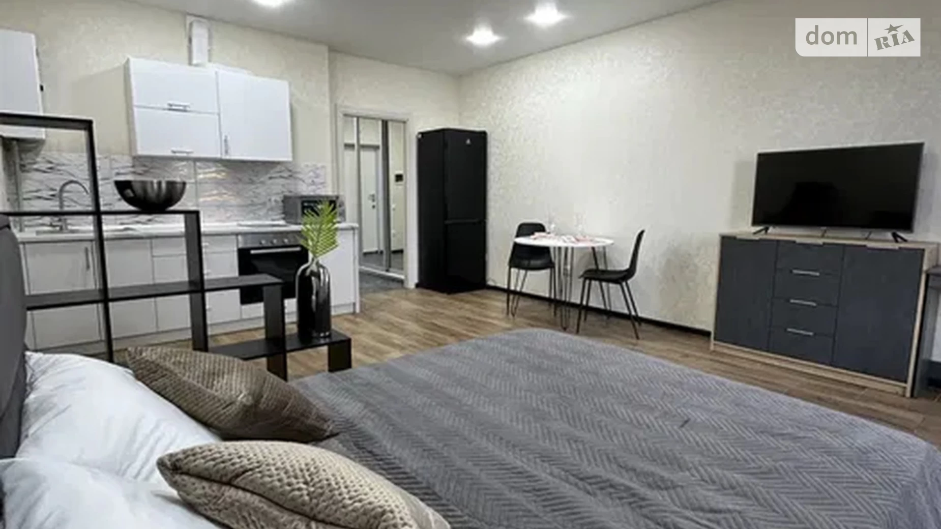 Продается 1-комнатная квартира 38.1 кв. м в Киеве, ул. Центральная, 21Б - фото 3