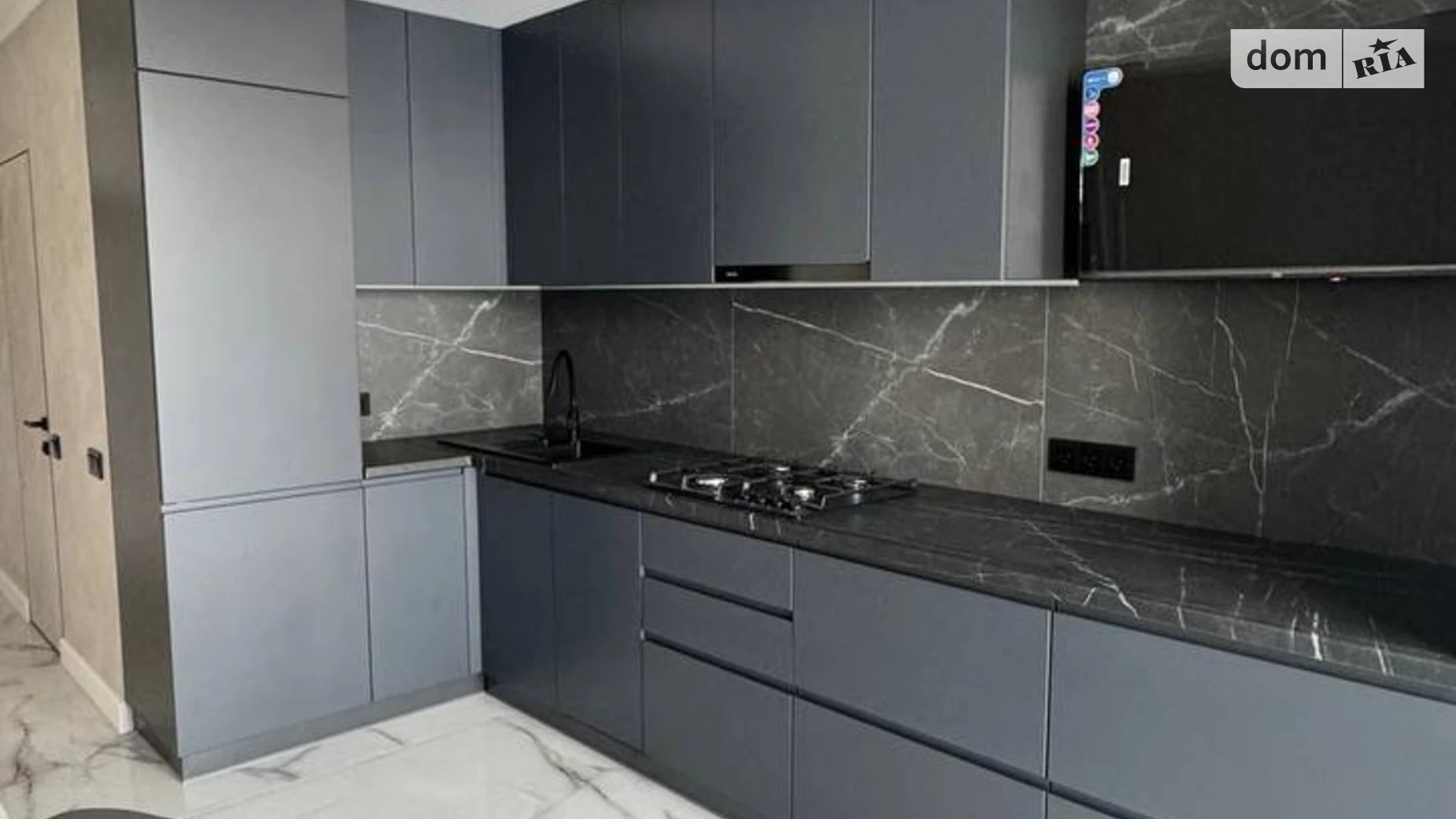 Продається 1-кімнатна квартира 42 кв. м у Дніпрі, цена: 67000 $ - фото 2