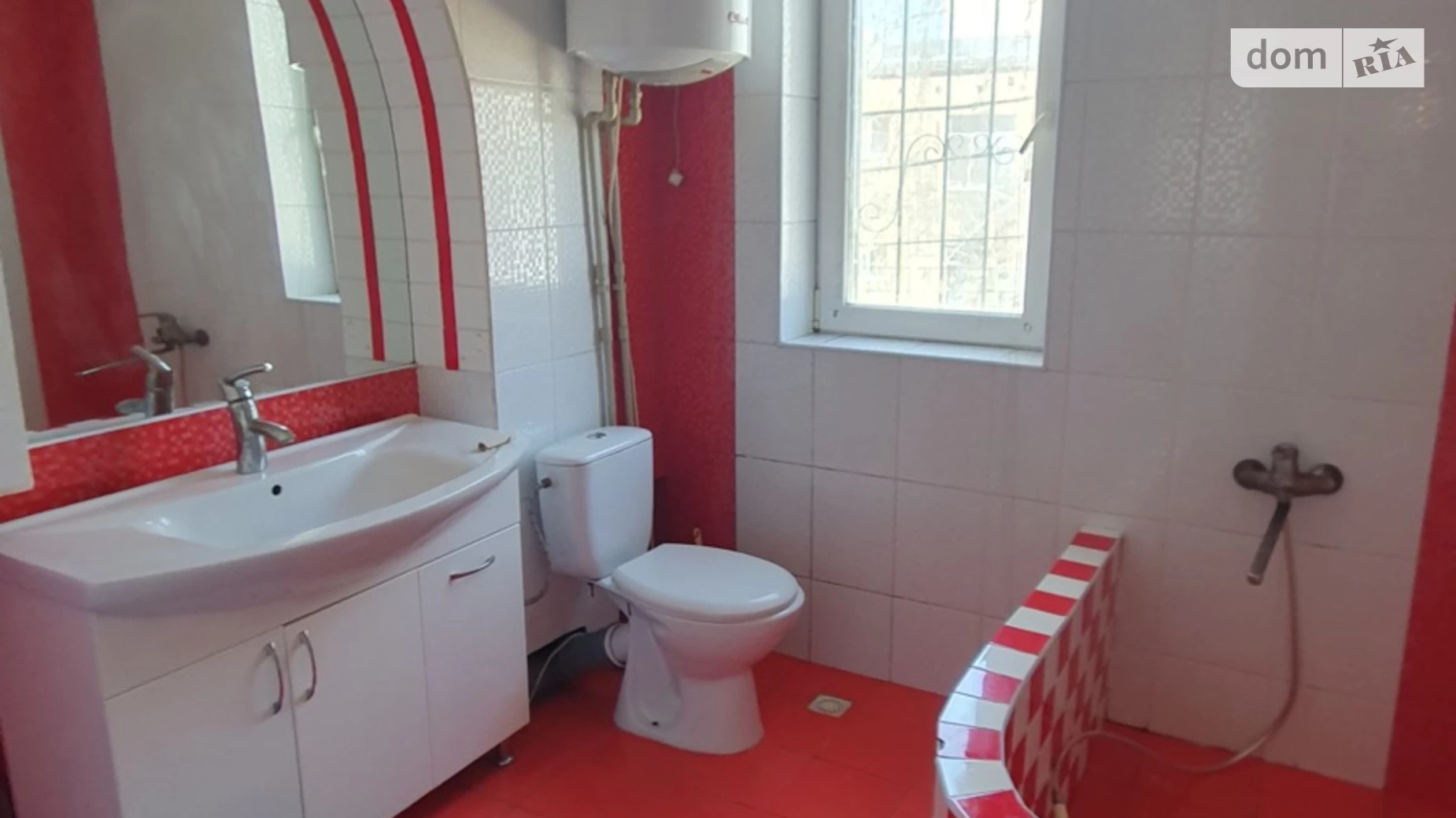 Сдается в аренду дом на 3 этажа 180 кв. м с бассейном, цена: 10999 грн - фото 2
