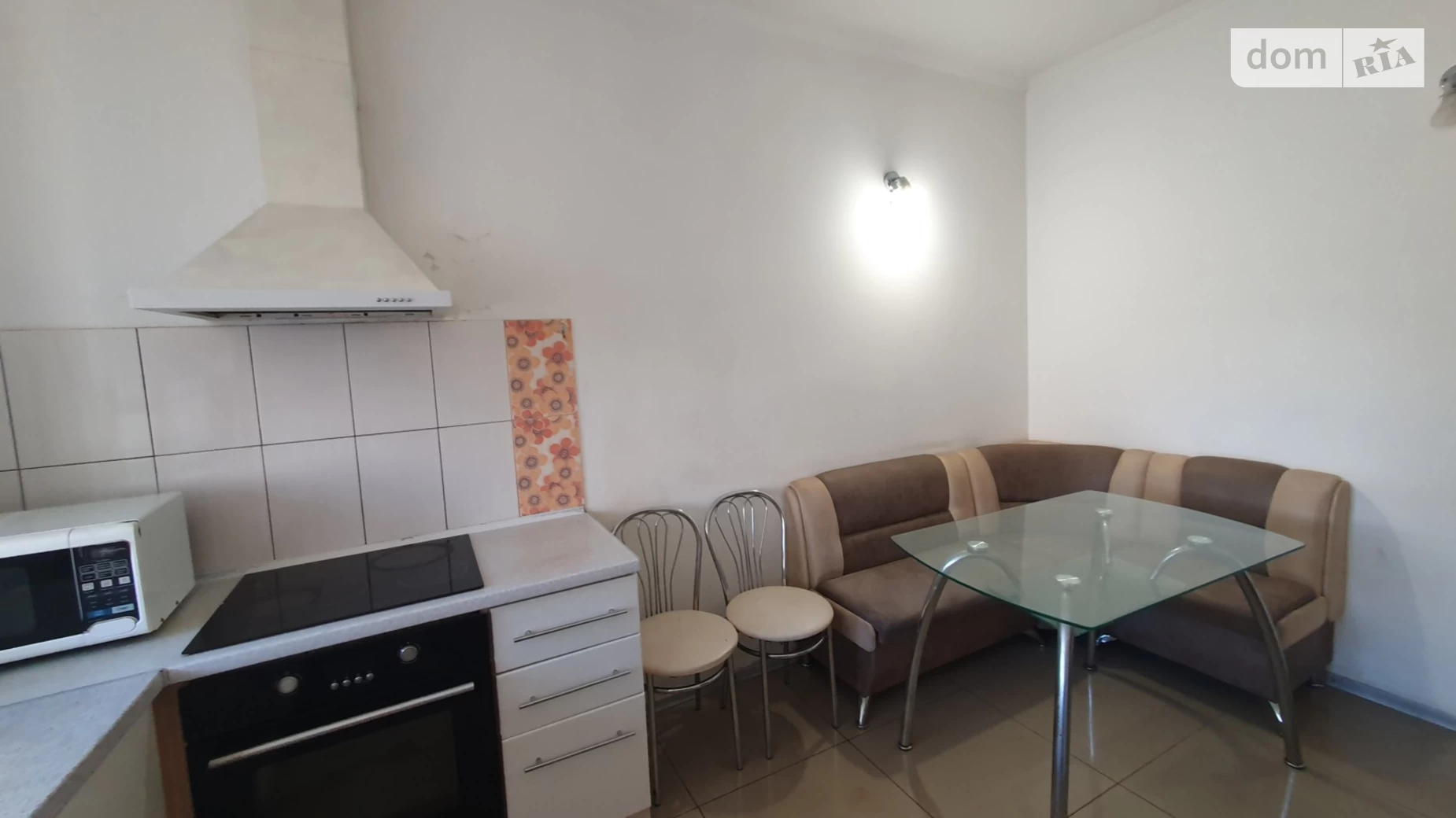 Сдается в аренду дом на 3 этажа 180 кв. м с бассейном, цена: 10999 грн - фото 3