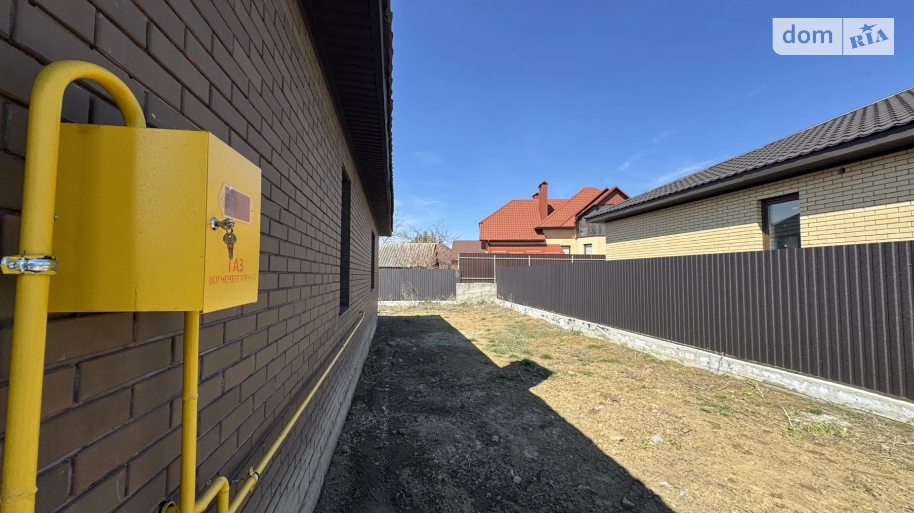 Продається одноповерховий будинок 100 кв. м з каміном, цена: 88000 $ - фото 3