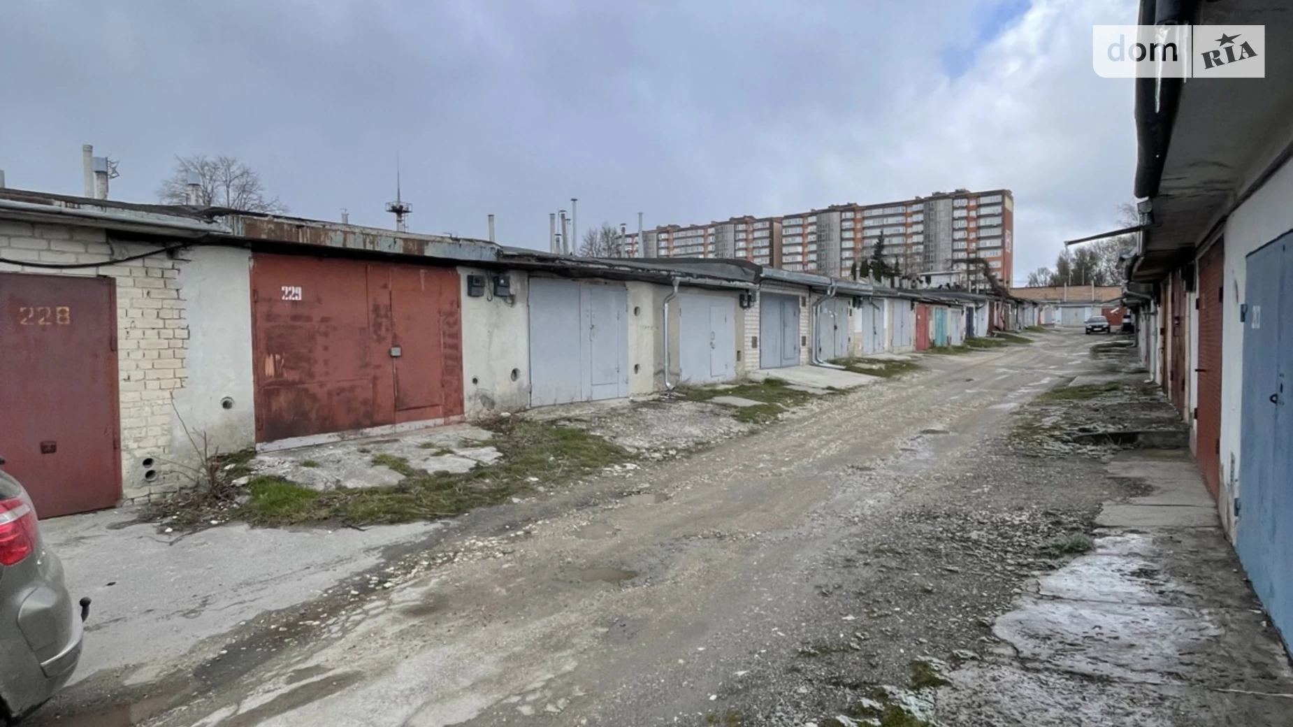 Продается отдельно стоящий гараж под легковое авто на 42.9 кв. м, цена: 7000 $ - фото 2