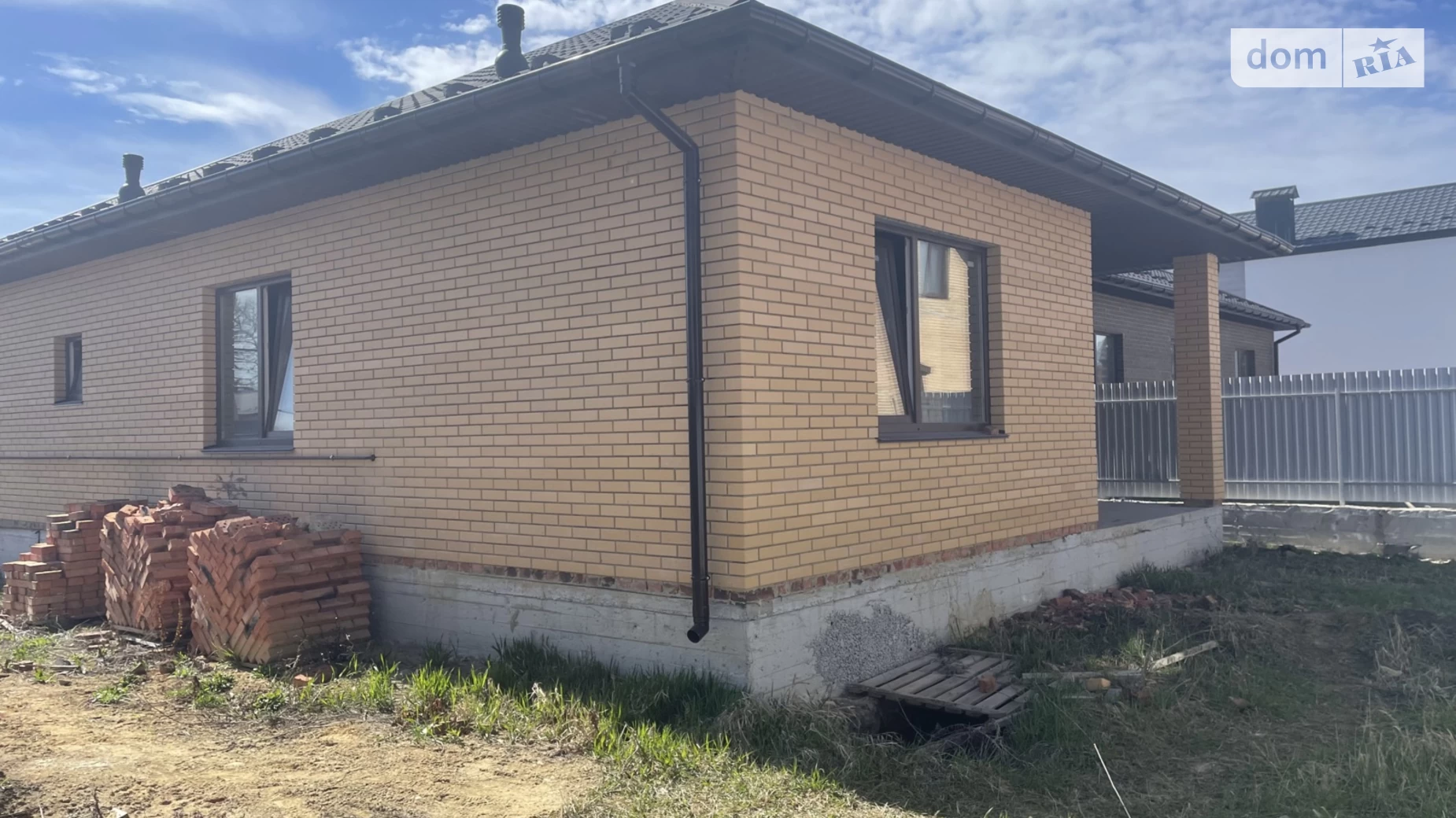 Продается одноэтажный дом 110 кв. м с верандой, цена: 86000 $ - фото 3