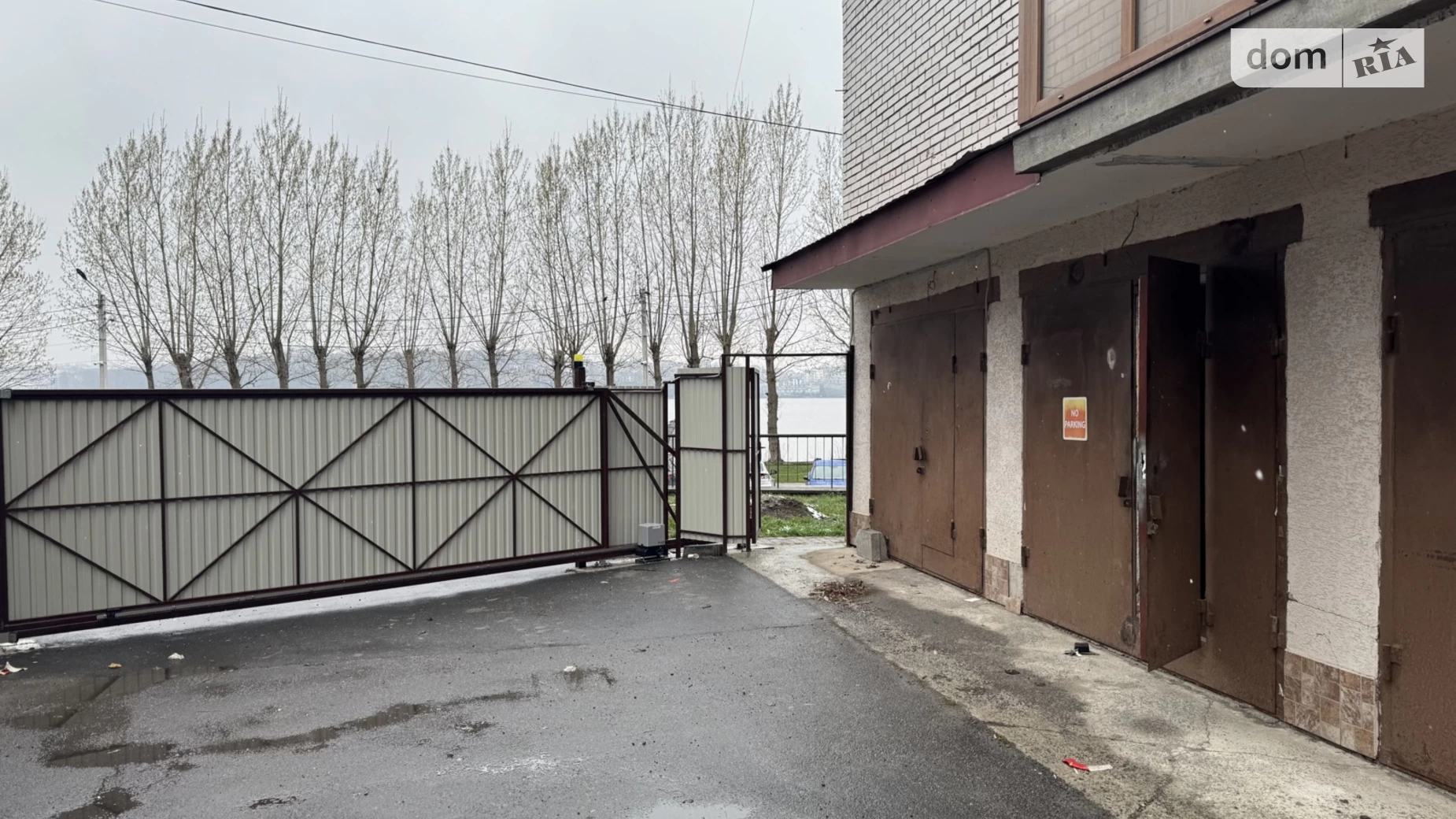 Продается отдельно стоящий гараж под легковое авто на 18.5 кв. м, цена: 20000 $ - фото 2