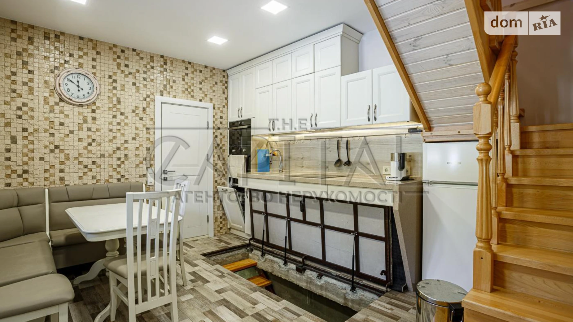 Сдается в аренду дом на 2 этажа 120 кв. м с камином, цена: 2000 $ - фото 3