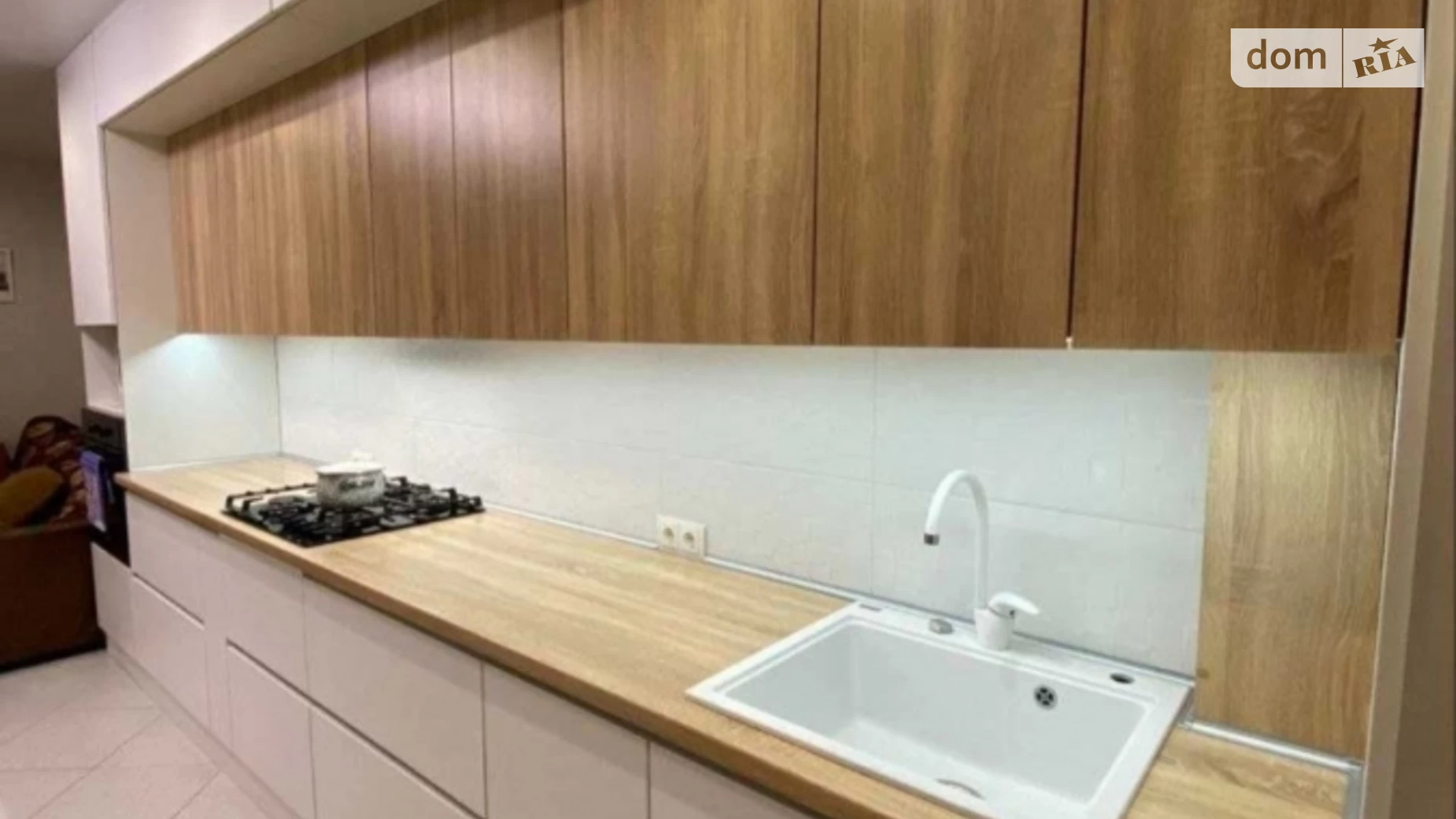 Продается 2-комнатная квартира 83 кв. м в Житомире, ул. Вильск Путь, 14 - фото 2