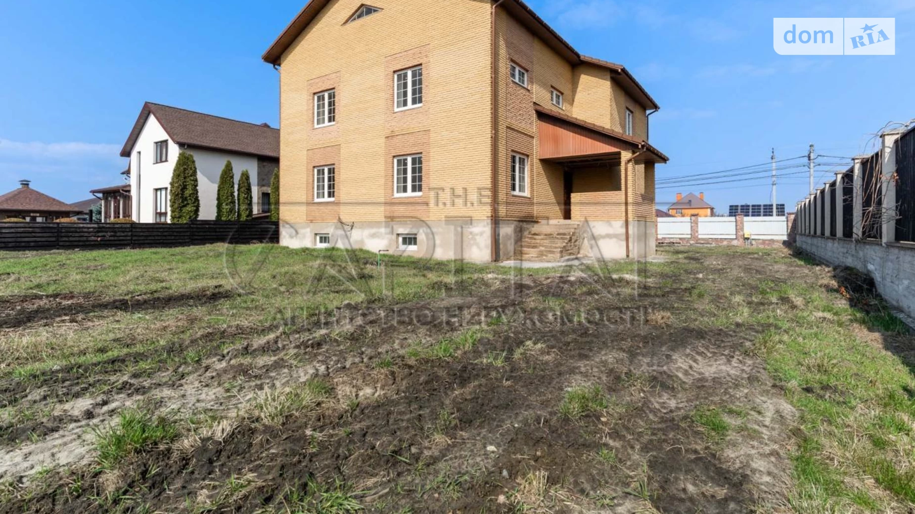 Продается дом на 3 этажа 568 кв. м с балконом, цена: 240000 $ - фото 2