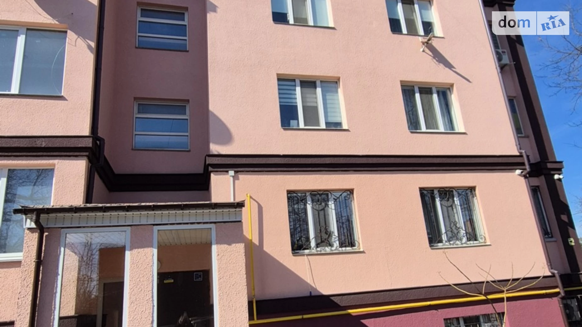 Продается офис 54 кв. м в бизнес-центре, цена: 45000 $ - фото 3