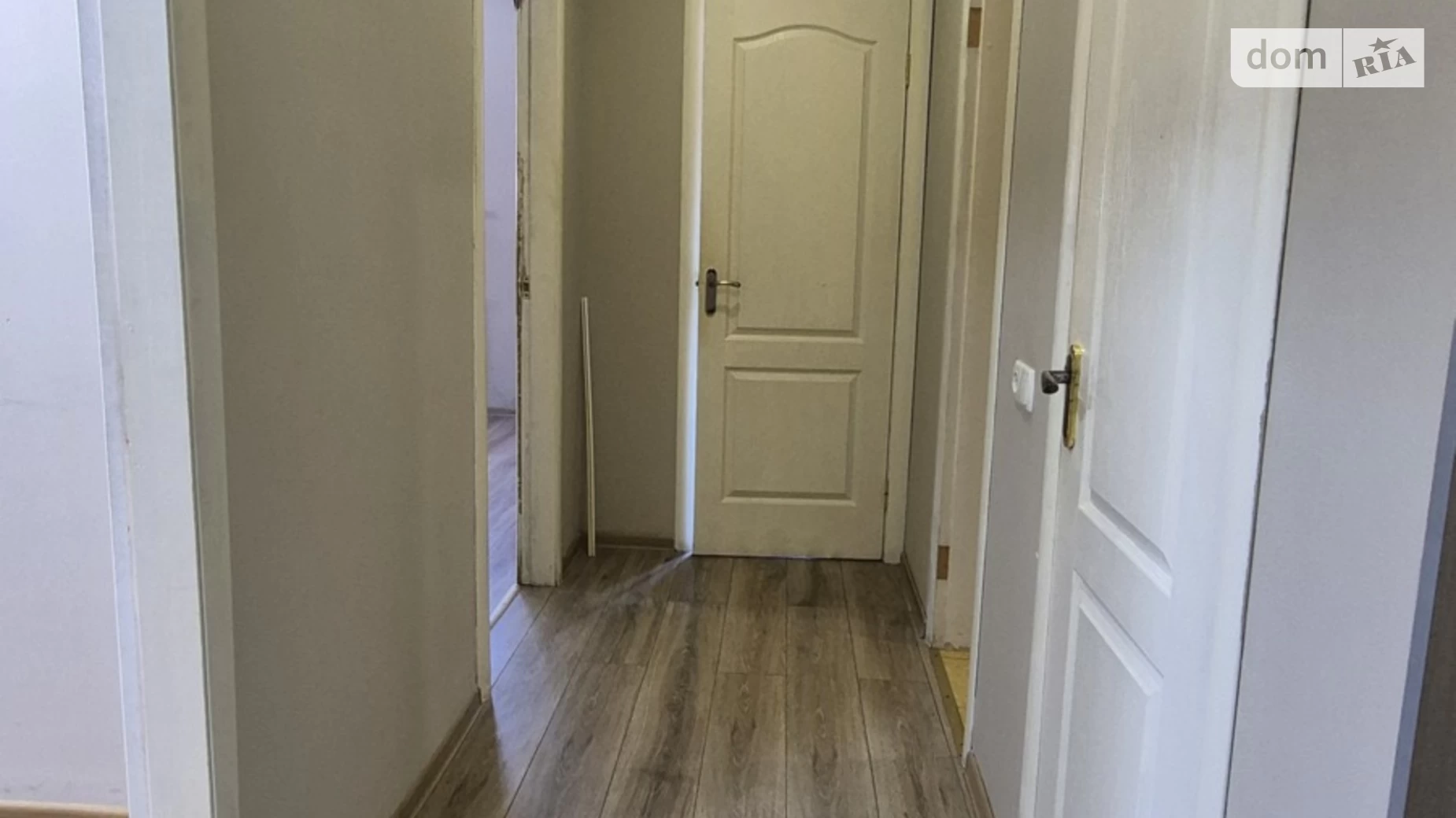 Продается офис 54 кв. м в бизнес-центре, цена: 45000 $ - фото 5