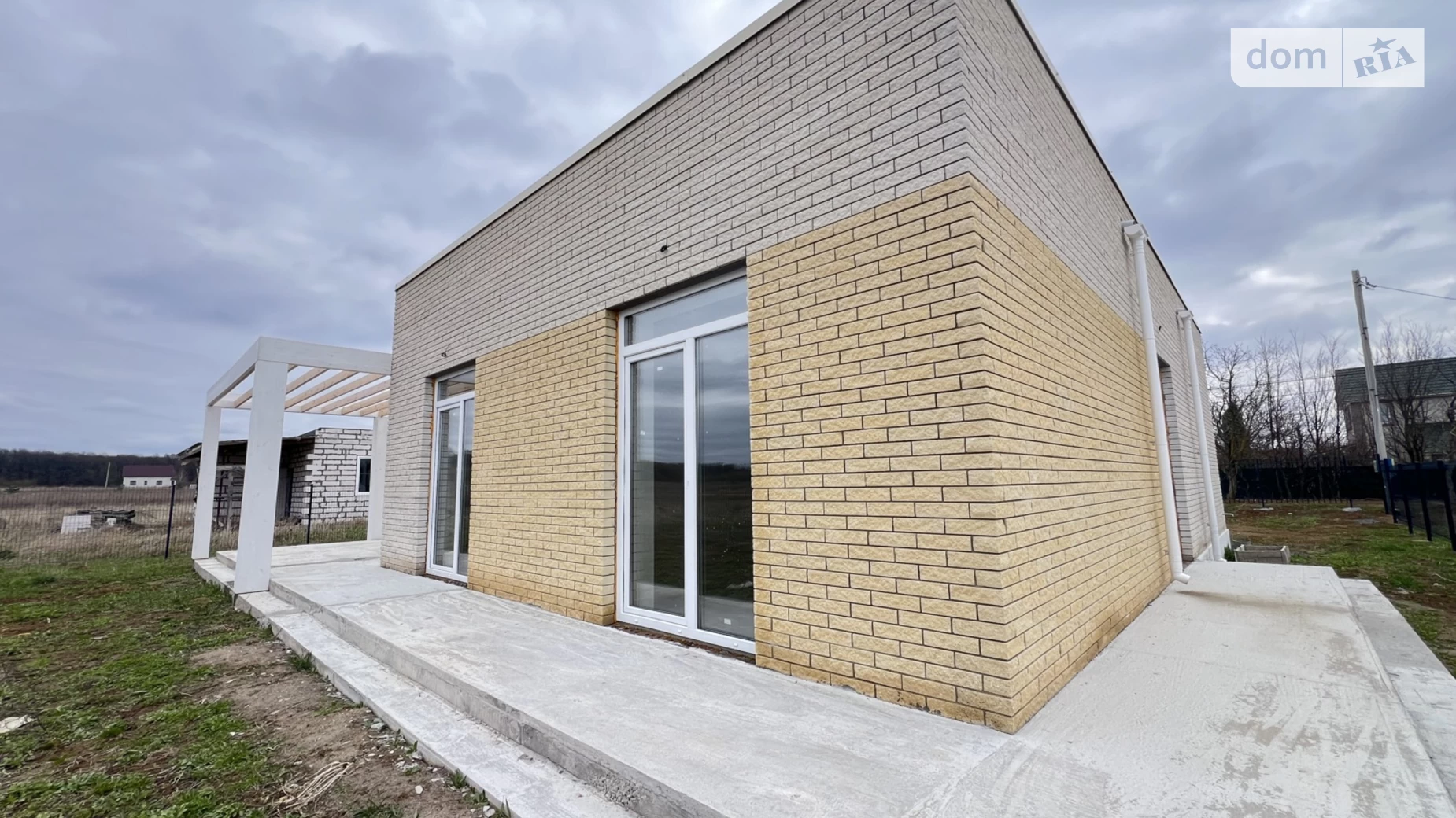Продается одноэтажный дом 110 кв. м с камином, цена: 80000 $ - фото 3