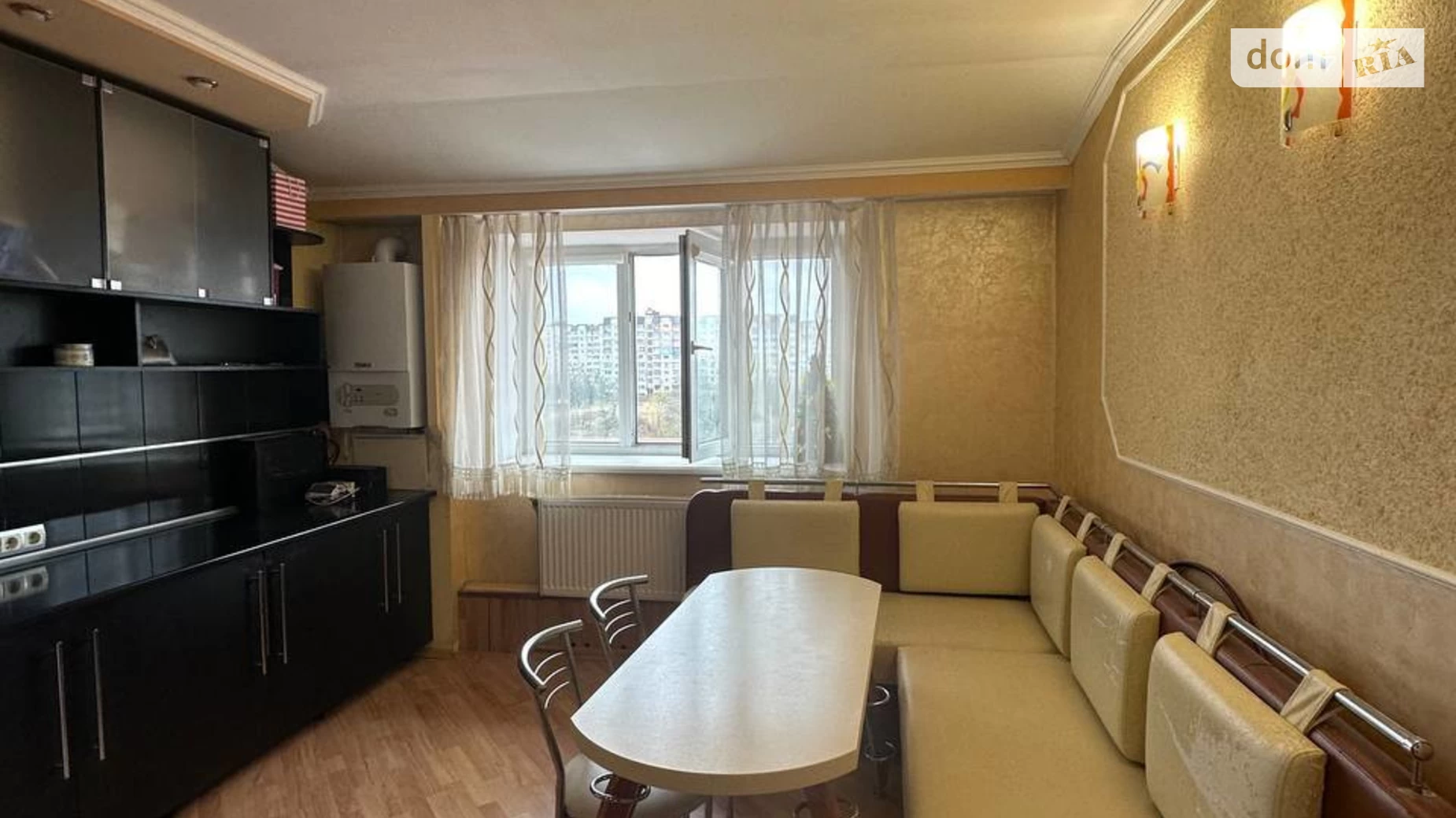 Продается 2-комнатная квартира 86.1 кв. м в Калуше, просп. Леси Украинки, 4 - фото 3