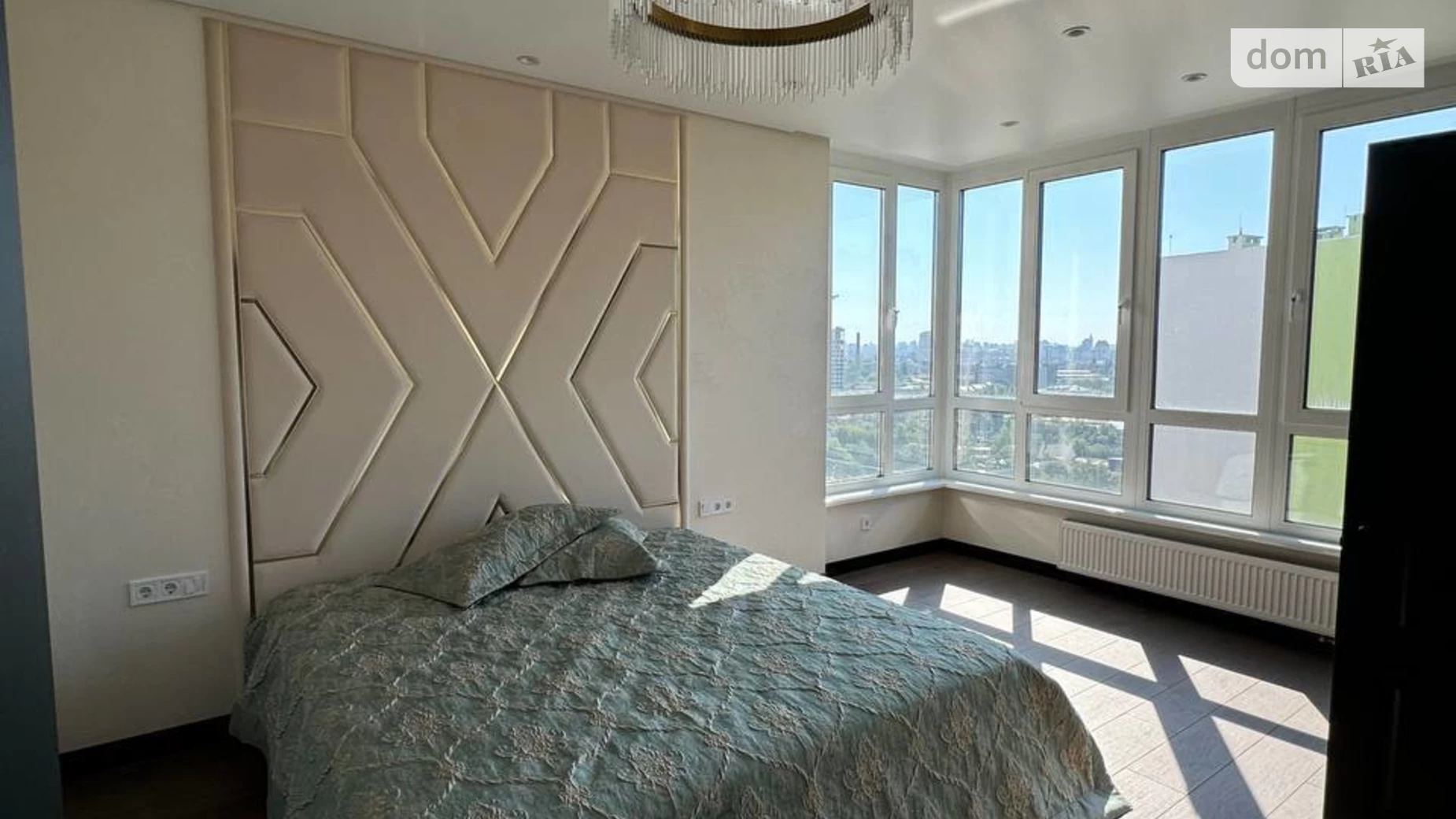 Продается 5-комнатная квартира 157 кв. м в Киеве, ул. Бердника Олеся, 1В - фото 4