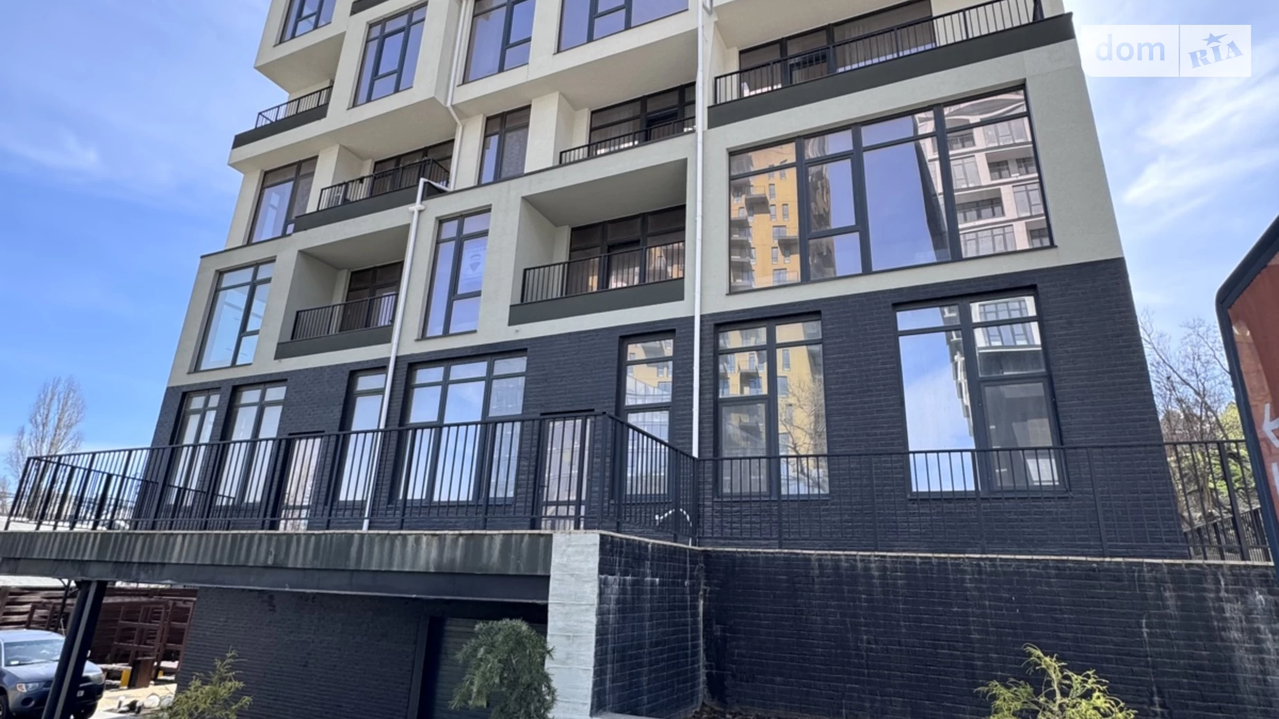 Продається 1-кімнатна квартира 35.3 кв. м у Одесі, вул. Приморська, 47Е/2 - фото 2