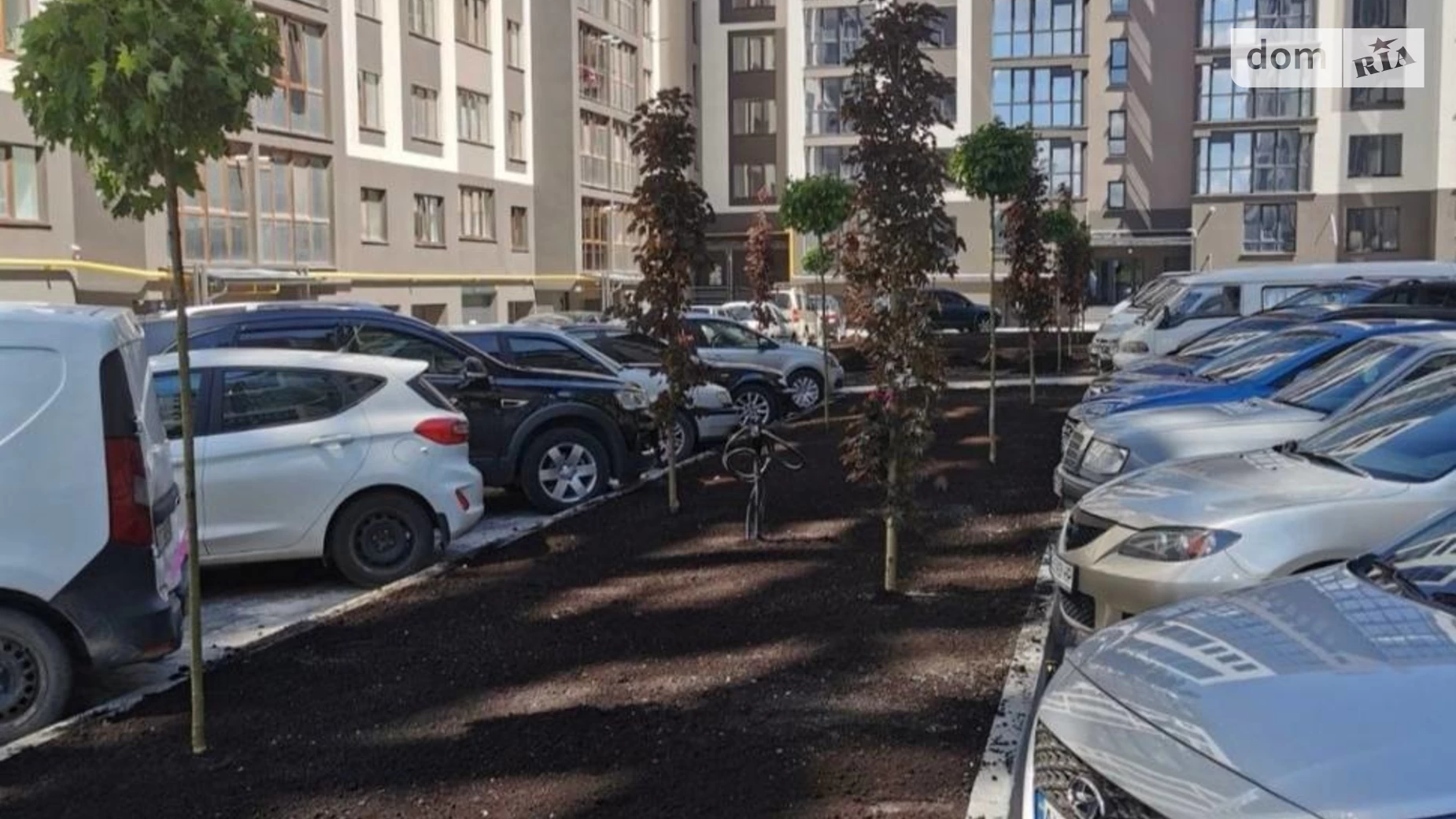 Продается 3-комнатная квартира 93.5 кв. м в Угорниках, ул. Сеченова(Федорченко) - фото 3