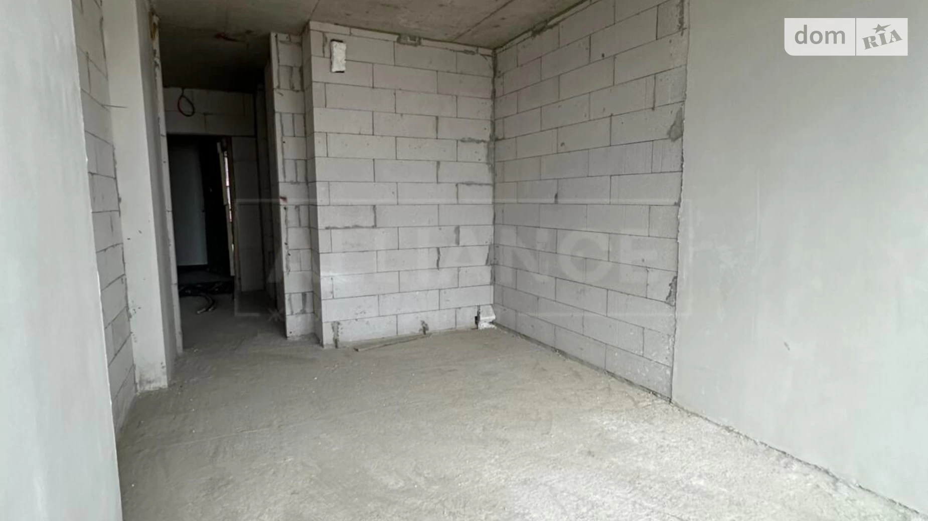 Продается 1-комнатная квартира 43 кв. м в Ивано-Франковске, ул. Левицкого Романа, 10 - фото 5