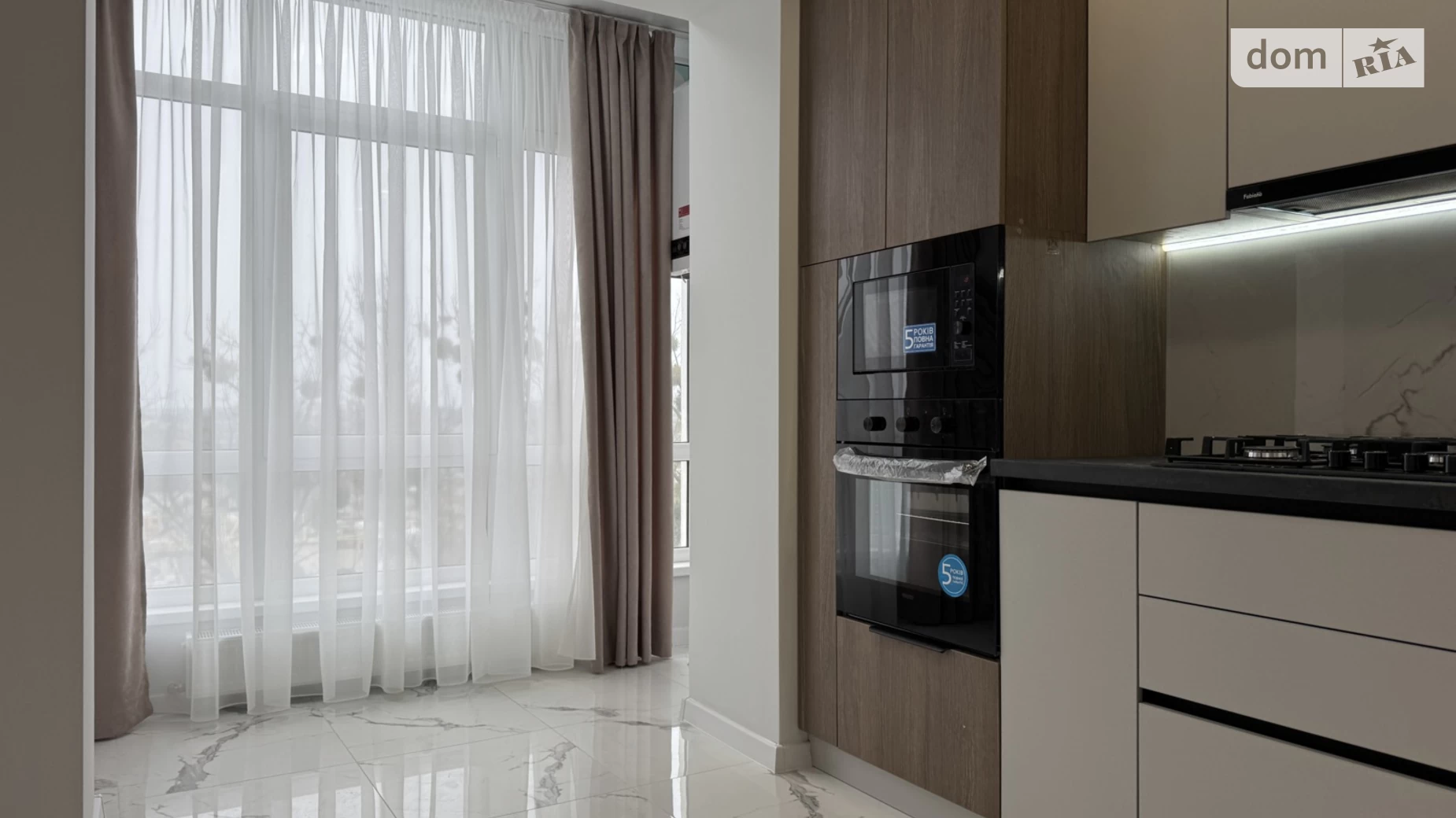 Продается 1-комнатная квартира 41.3 кв. м в Ивано-Франковске, ул. Высочана Семена, 18 - фото 4