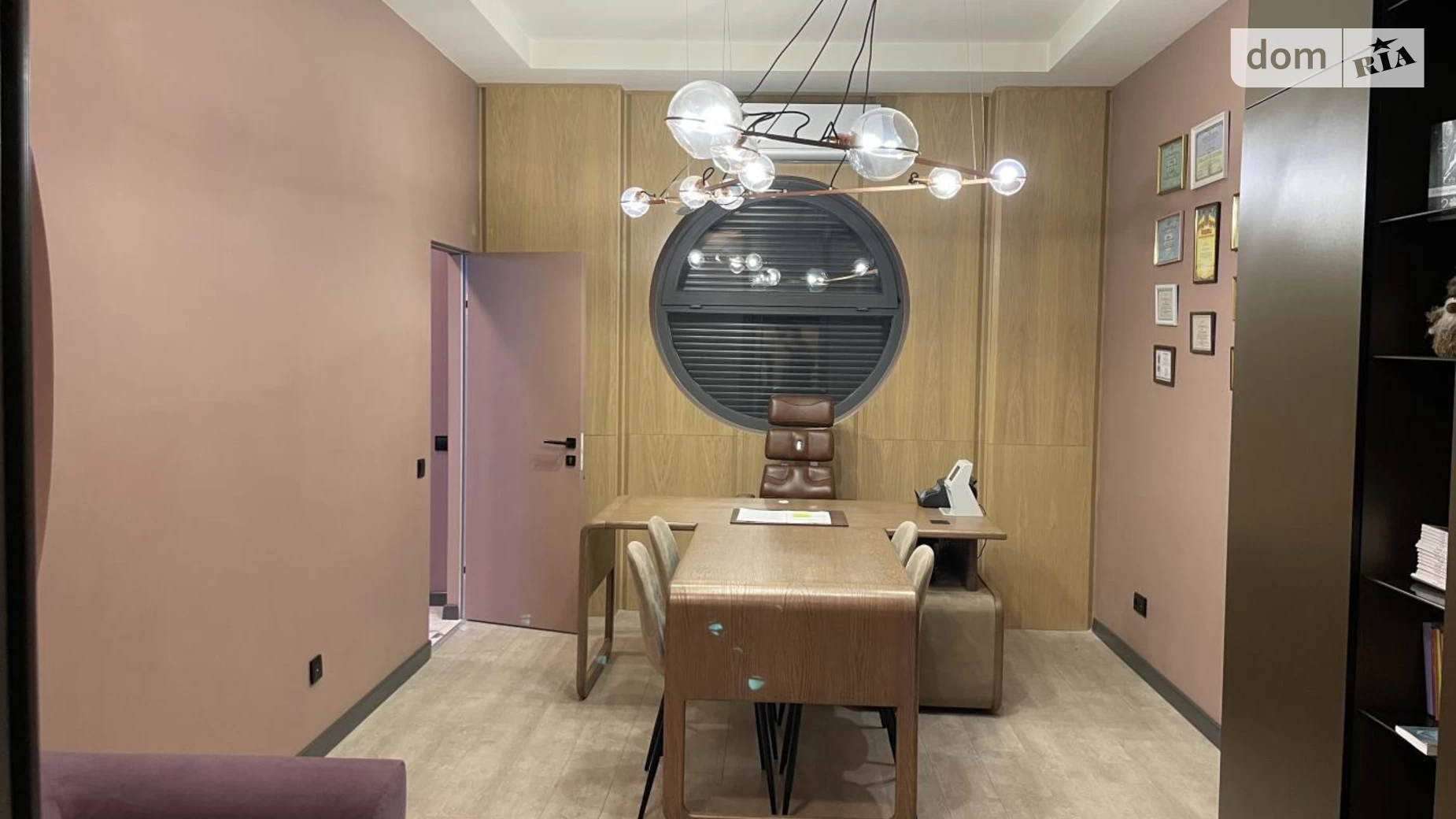 Продається офіс 98.8 кв. м в бізнес-центрі, цена: 290000 $ - фото 5