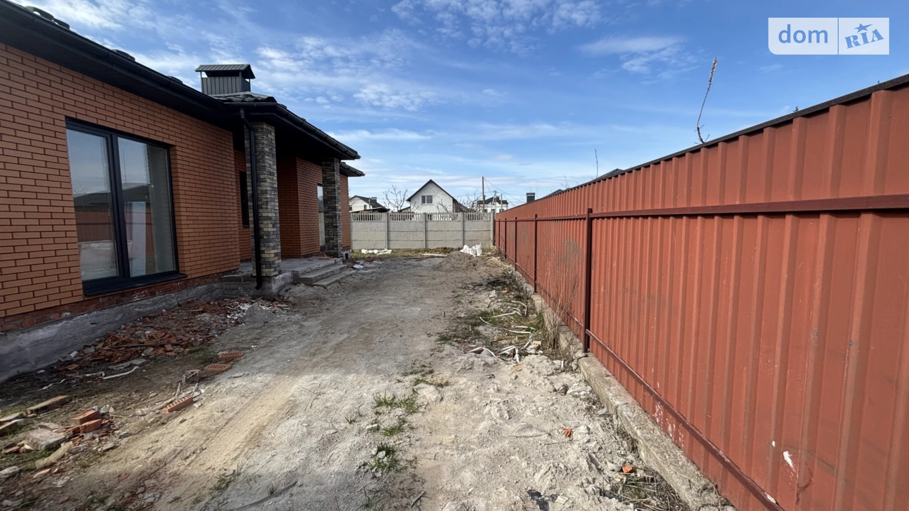 Продается одноэтажный дом 97 кв. м с мансардой, цена: 77000 $ - фото 2