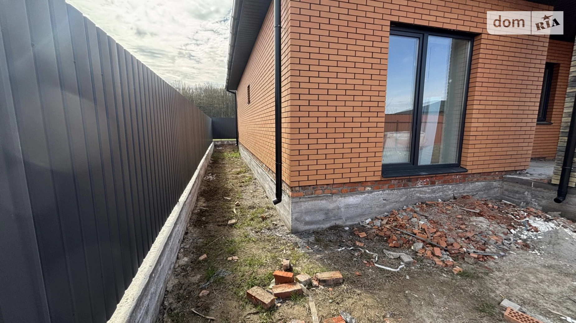 Продается одноэтажный дом 97 кв. м с мансардой, цена: 77000 $ - фото 4