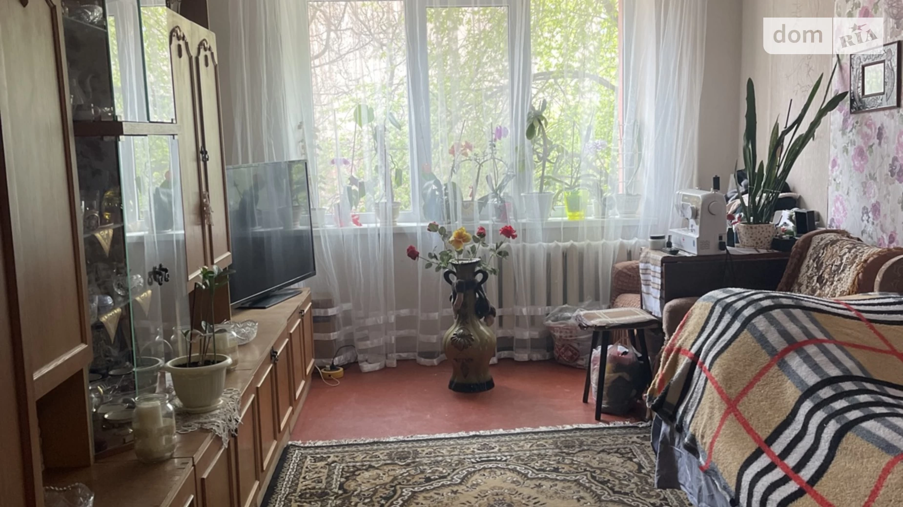 Продается 3-комнатная квартира 66.7 кв. м в Ровно, ул. Шухевича Романа, 8 - фото 2