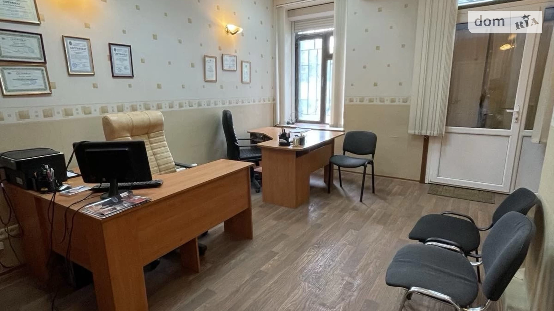 Продається 1-кімнатна квартира 37.2 кв. м у Одесі, вул. Велика Арнаутська - фото 2