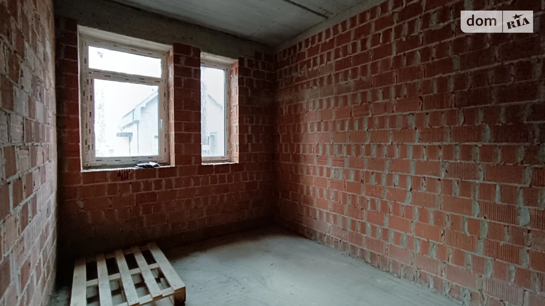Продается дом на 2 этажа 160 кв. м с гаражом, цена: 193000 $ - фото 2