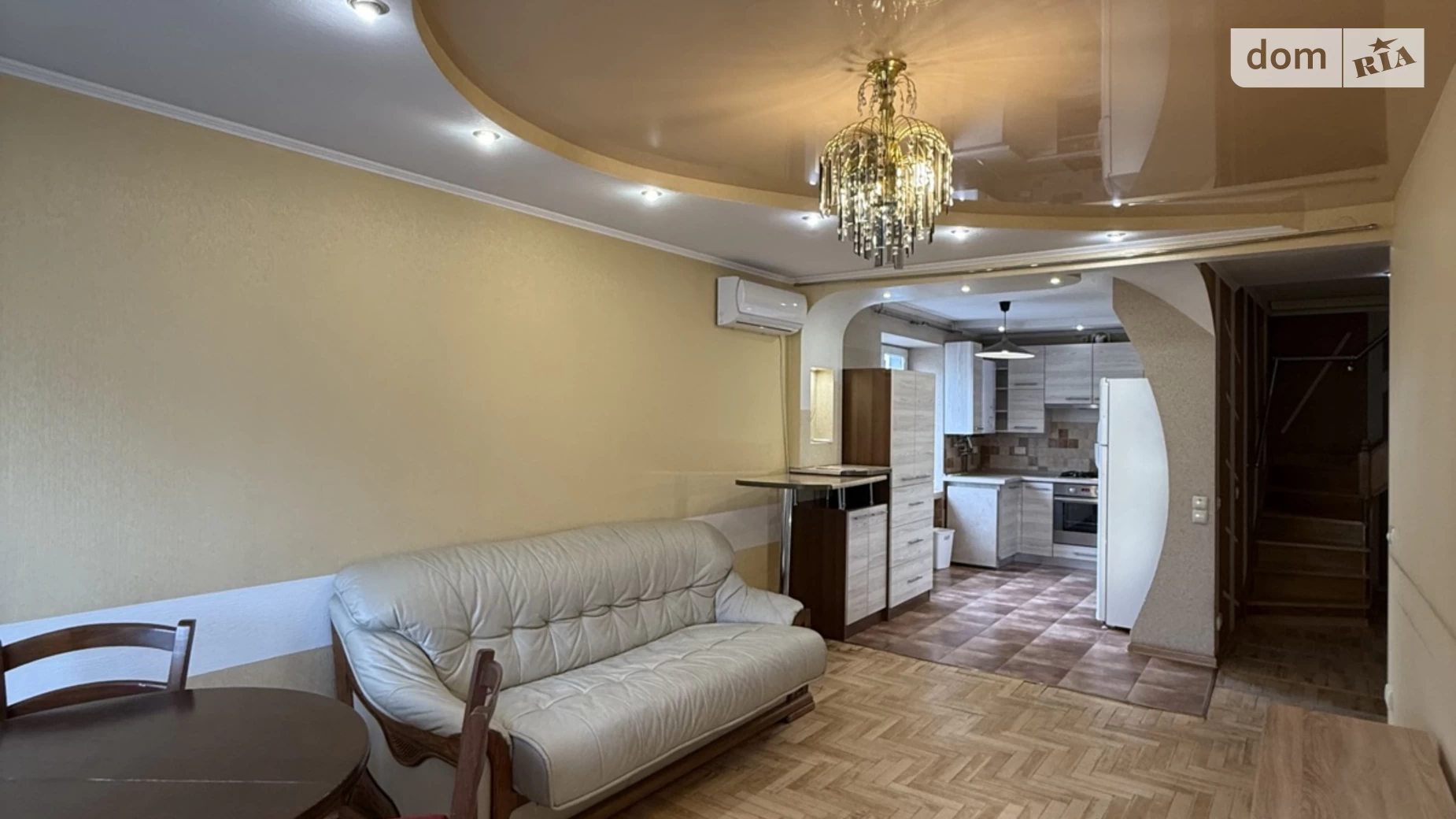 3-комнатная квартира 98.3 кв. м в Тернополе, ул. Золотогорская - фото 2