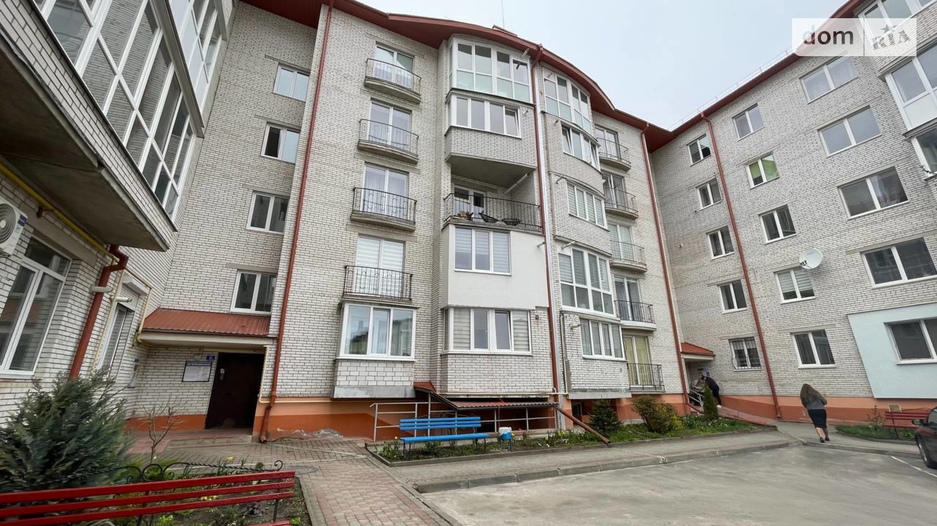 Продається 1-кімнатна квартира 42 кв. м у Великій Березовиці, вул. Василя Стуса, 17 - фото 2