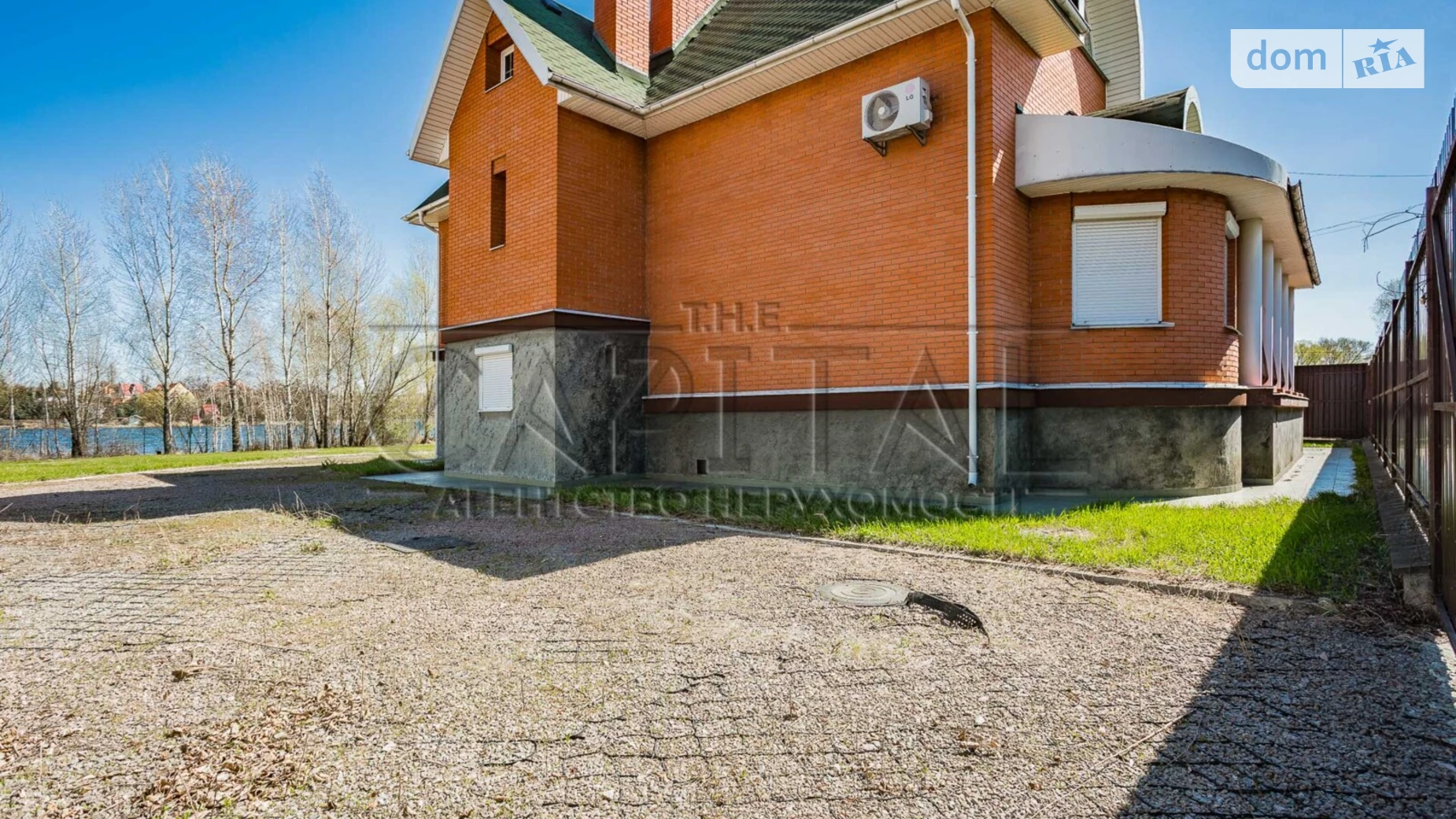 Сдается в аренду дом на 3 этажа 380 кв. м с мансардой, цена: 2500 $ - фото 2