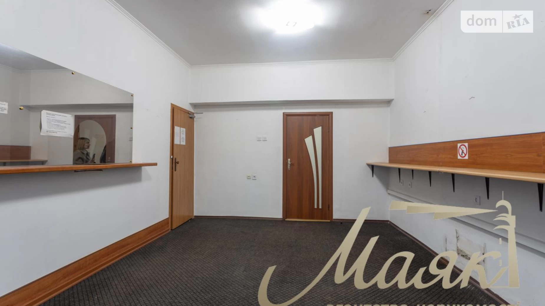 Сдается в аренду офис 525 кв. м в бизнес-центре, цена: 11210 $ - фото 2