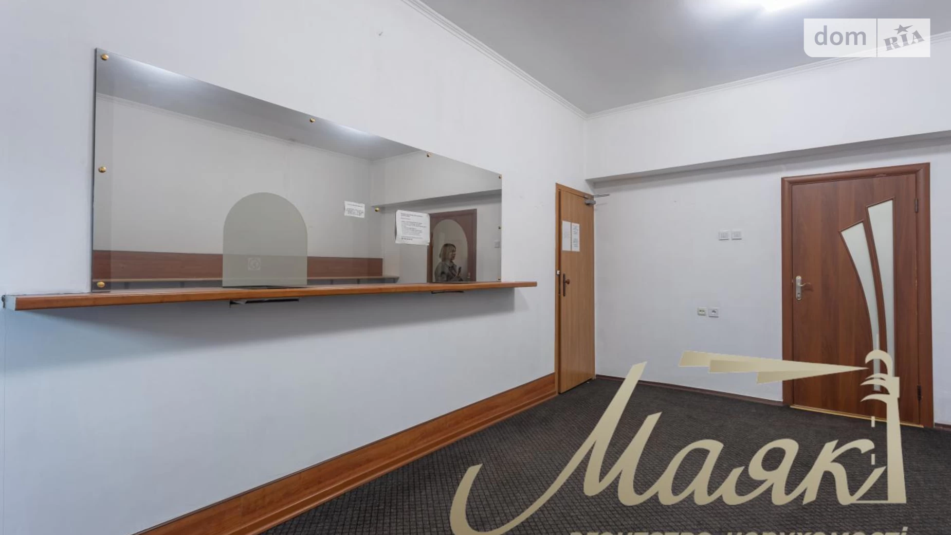 Сдается в аренду офис 525 кв. м в бизнес-центре, цена: 11210 $ - фото 3