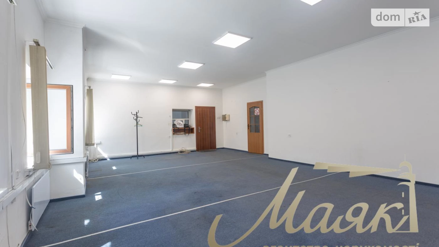 Сдается в аренду офис 525 кв. м в бизнес-центре, цена: 11210 $ - фото 5