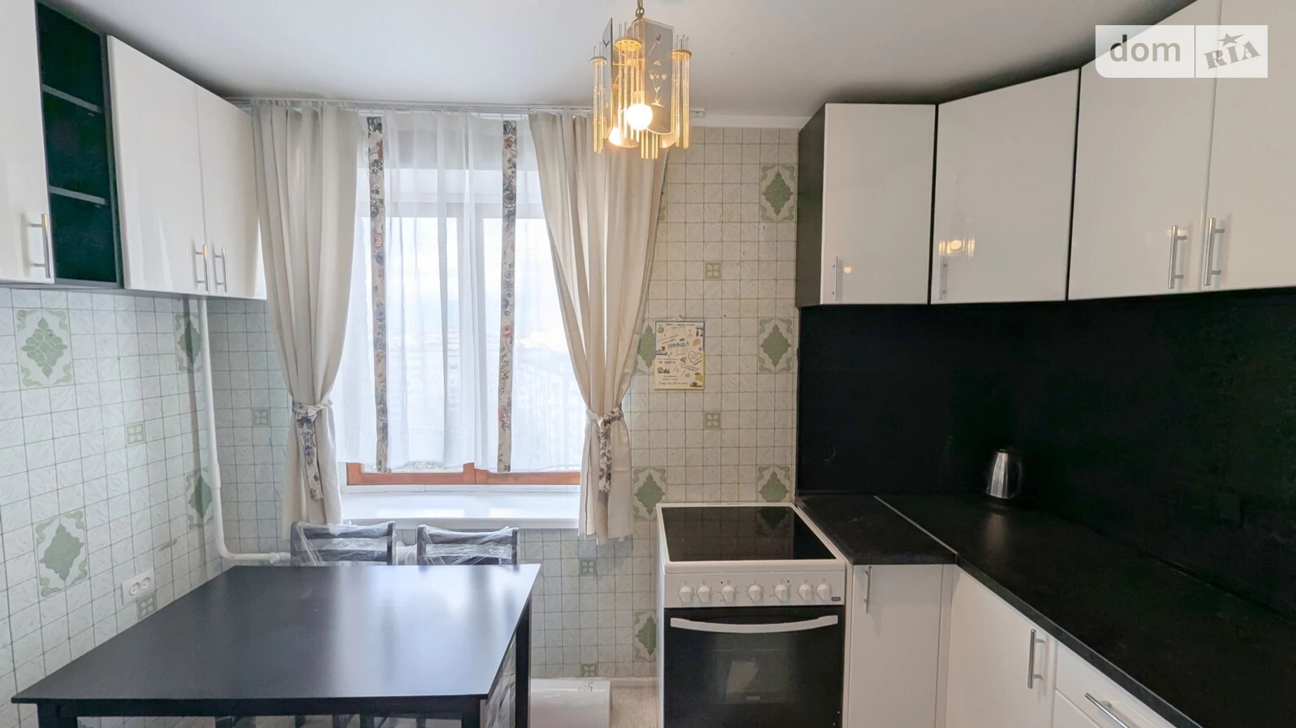 Продается 2-комнатная квартира 49.8 кв. м в Ровно, ул. Киевская - фото 3