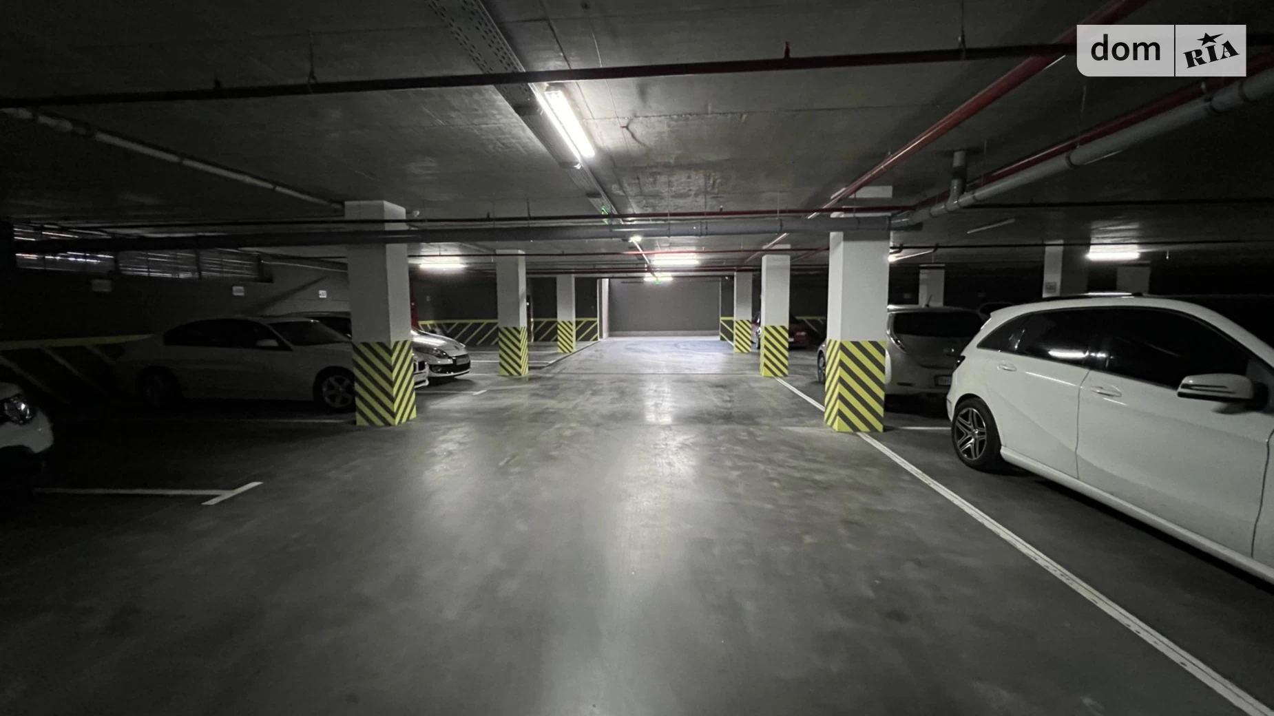 Продается подземный паркинг под легковое авто на 16 кв. м, цена: 11700 $ - фото 3