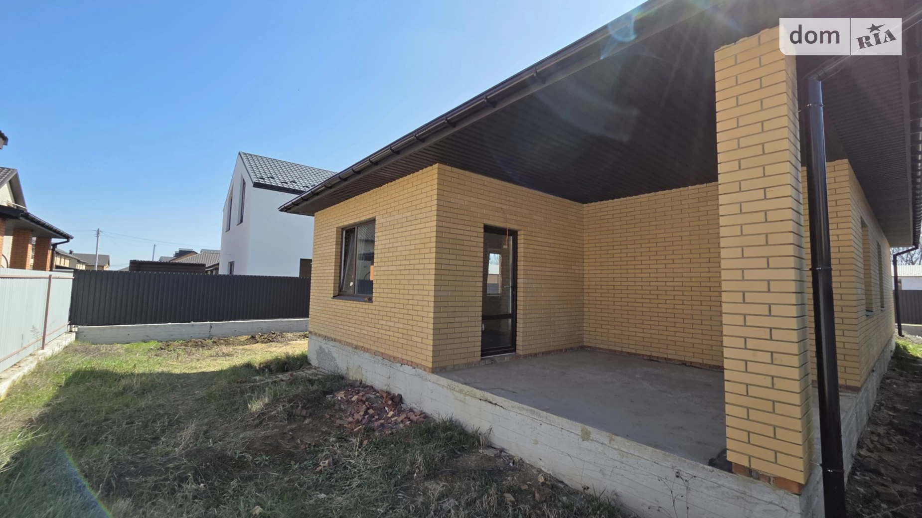 Продается одноэтажный дом 110 кв. м с бассейном, цена: 85000 $ - фото 3