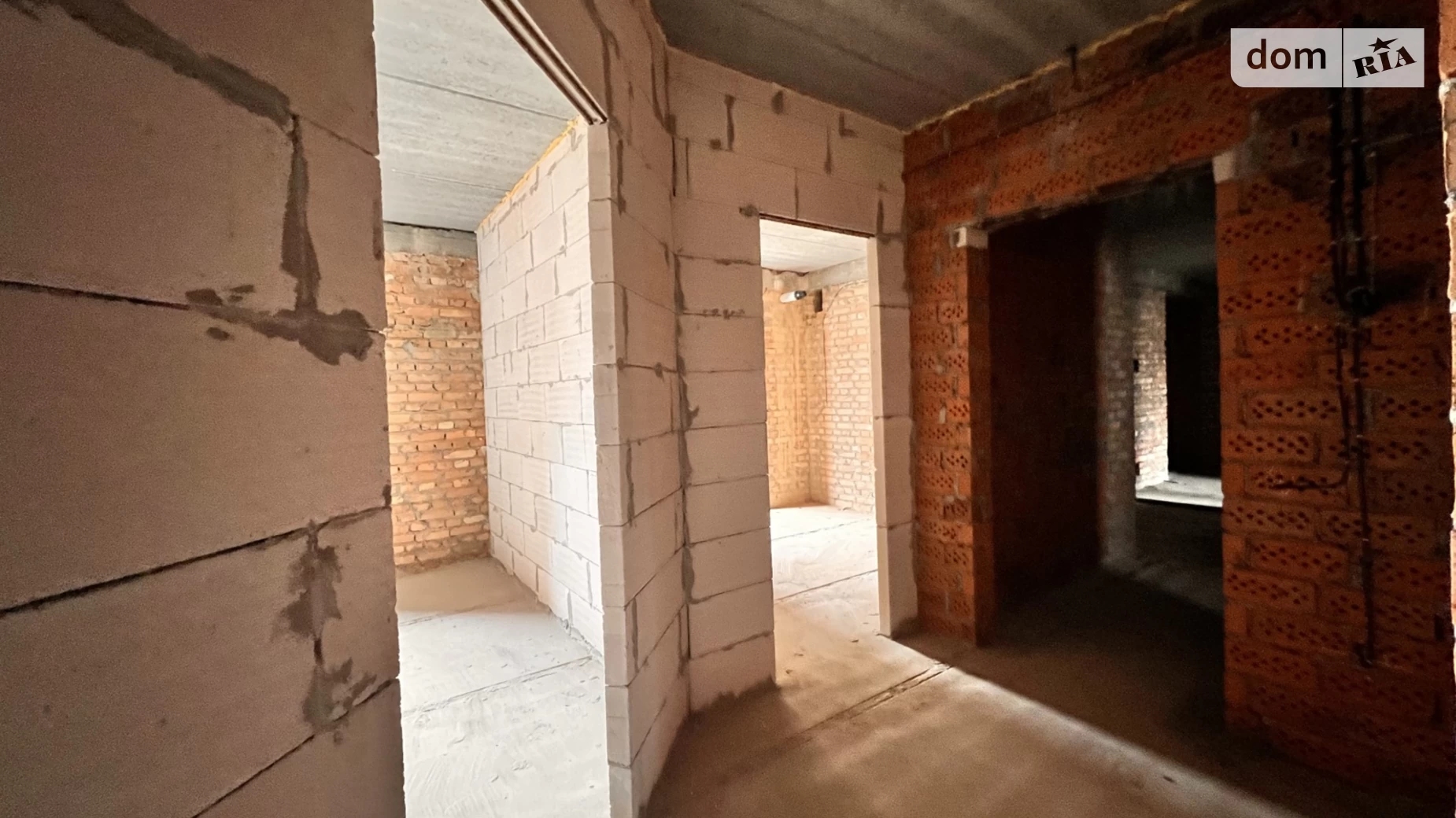 Продается 1-комнатная квартира 46 кв. м в Хмельницком, цена: 27500 $ - фото 2