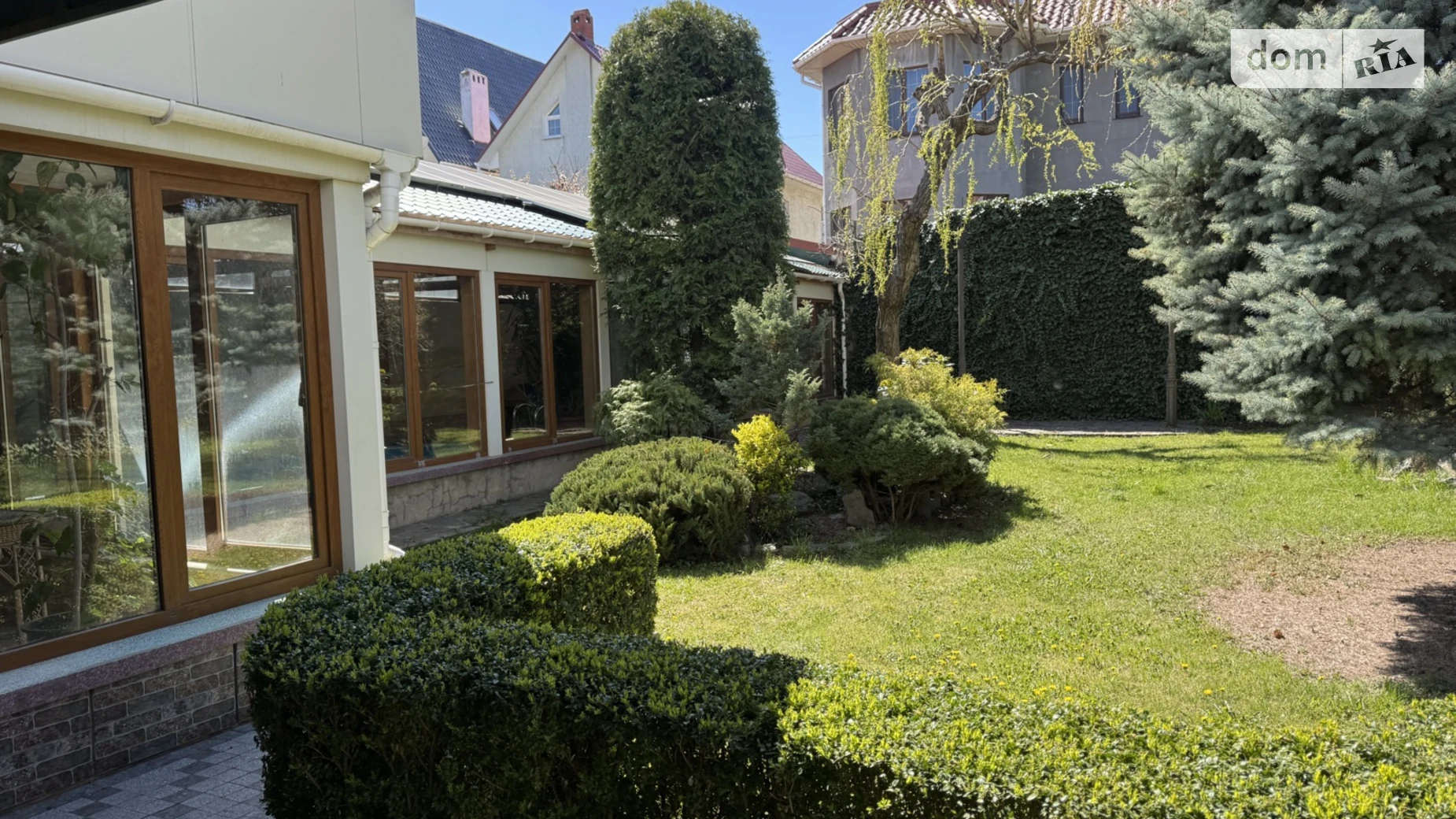 Продается дом на 3 этажа 500 кв. м с садом, цена: 290000 $ - фото 3