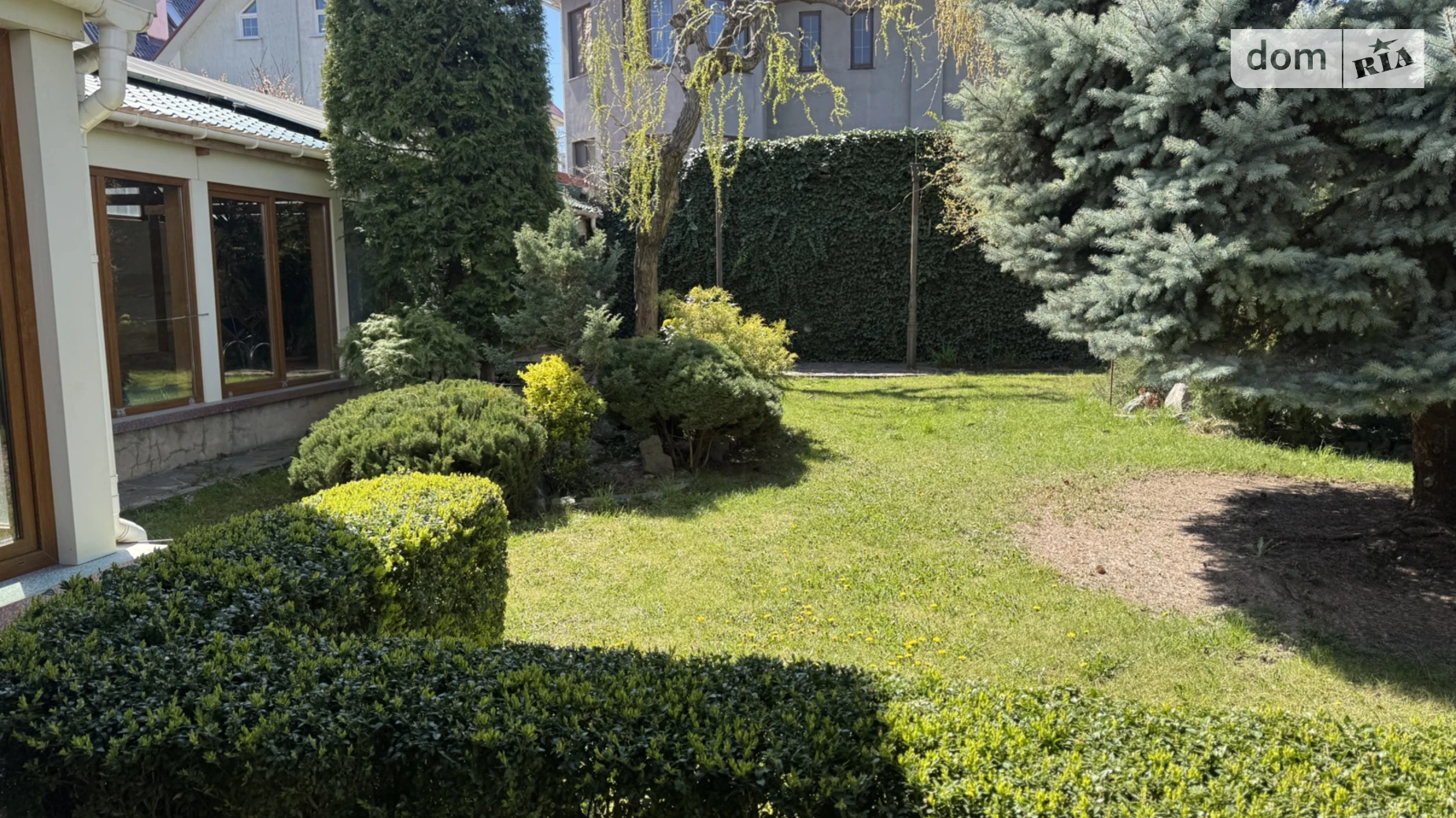 Продается дом на 3 этажа 500 кв. м с садом, цена: 290000 $ - фото 4