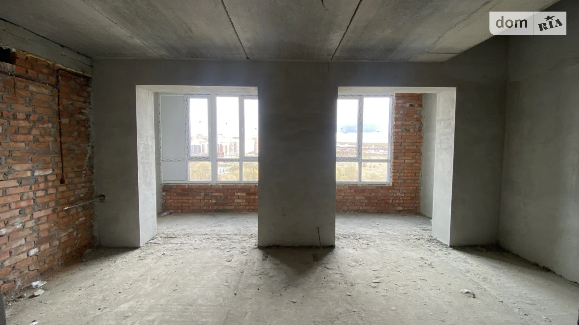 Продается 3-комнатная квартира 98.3 кв. м в Хмельницком, ул. Озерная, 16Б корпус 5 - фото 2