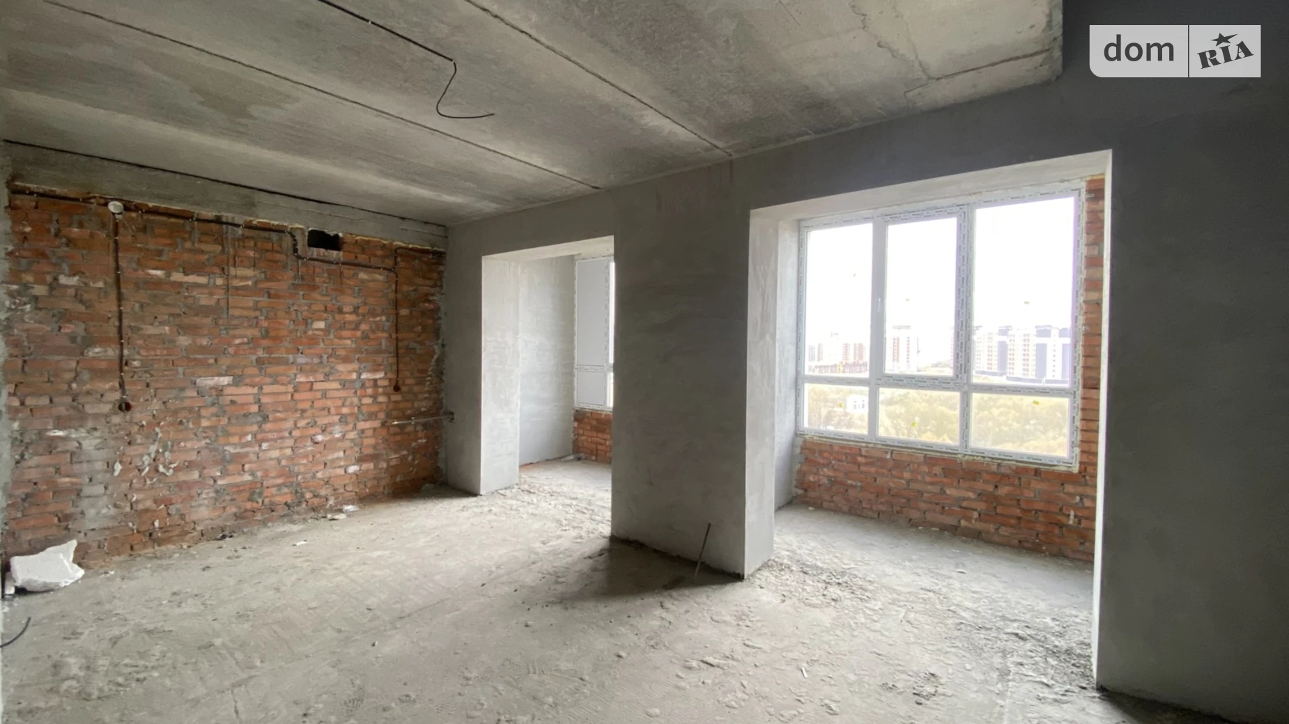 Продается 3-комнатная квартира 98.3 кв. м в Хмельницком - фото 2