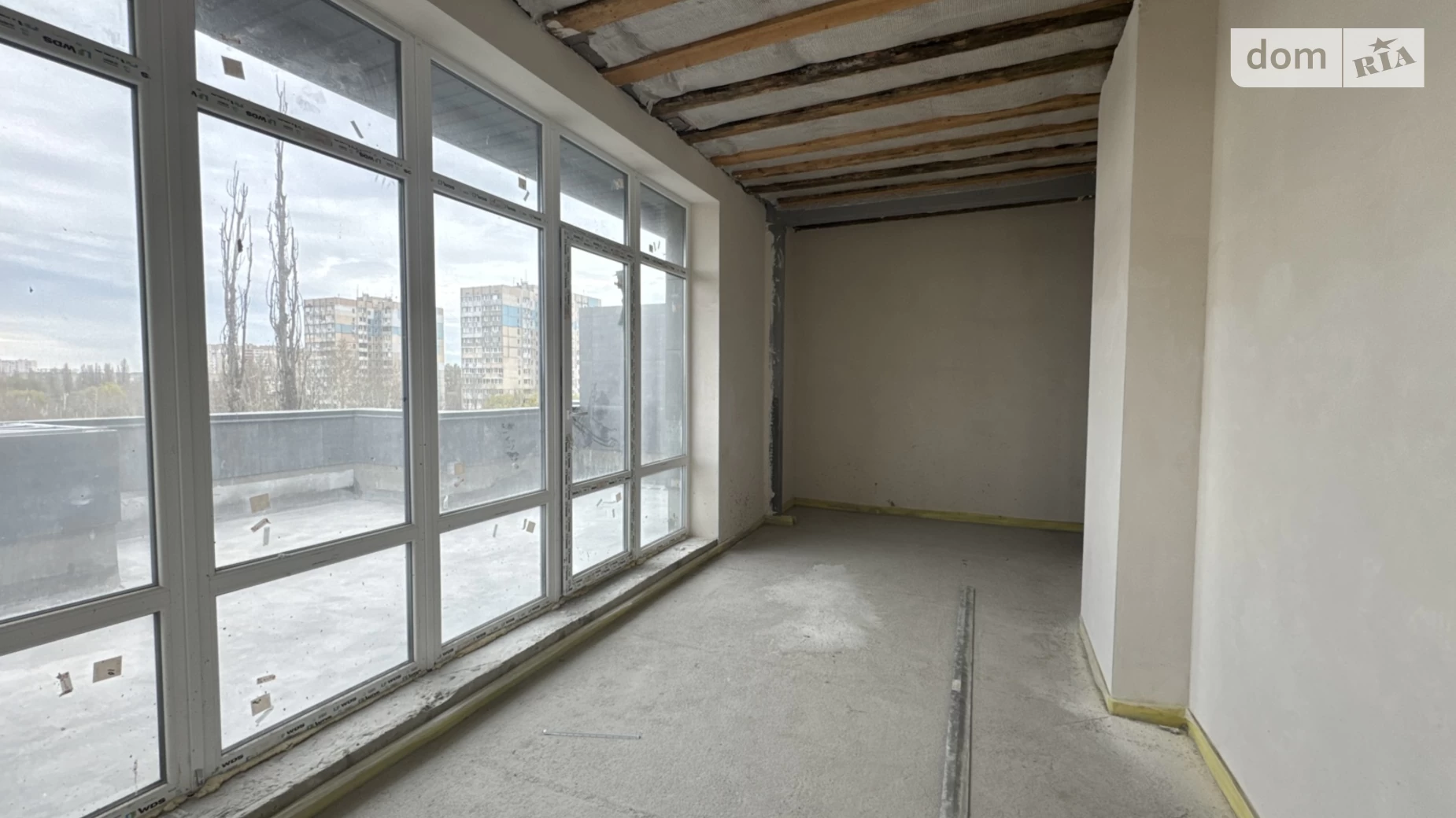 Продається 2-кімнатна квартира 86.4 кв. м у Одесі, вул. Космонавтів, 23К - фото 2