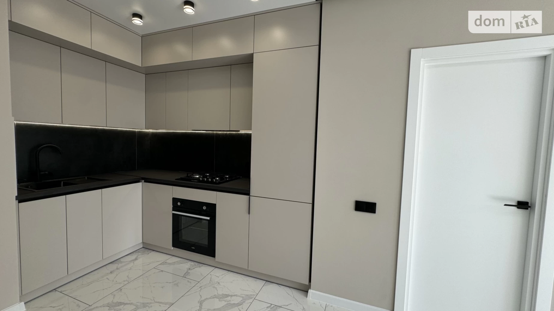 1-комнатная квартира 38 кв. м в, цена: 52500 $ - фото 3