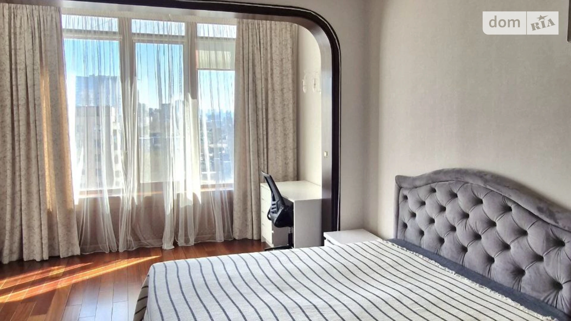 Продается 3-комнатная квартира 134 кв. м в Киеве, ул. Жилянская, 59 - фото 4