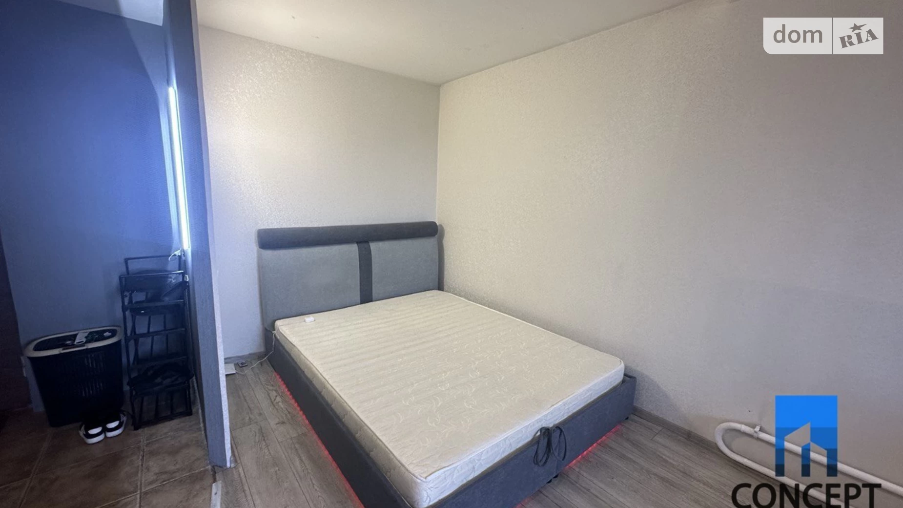 Продается 1-комнатная квартира 42 кв. м в, цена: 28000 $ - фото 2