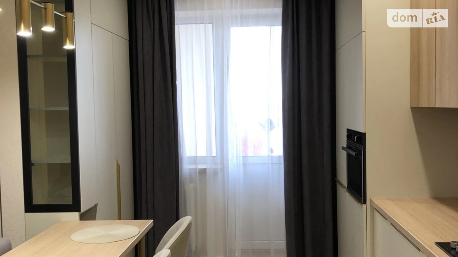 Продается 1-комнатная квартира 54 кв. м в Чернигове, ул. Лесная, 42 - фото 4